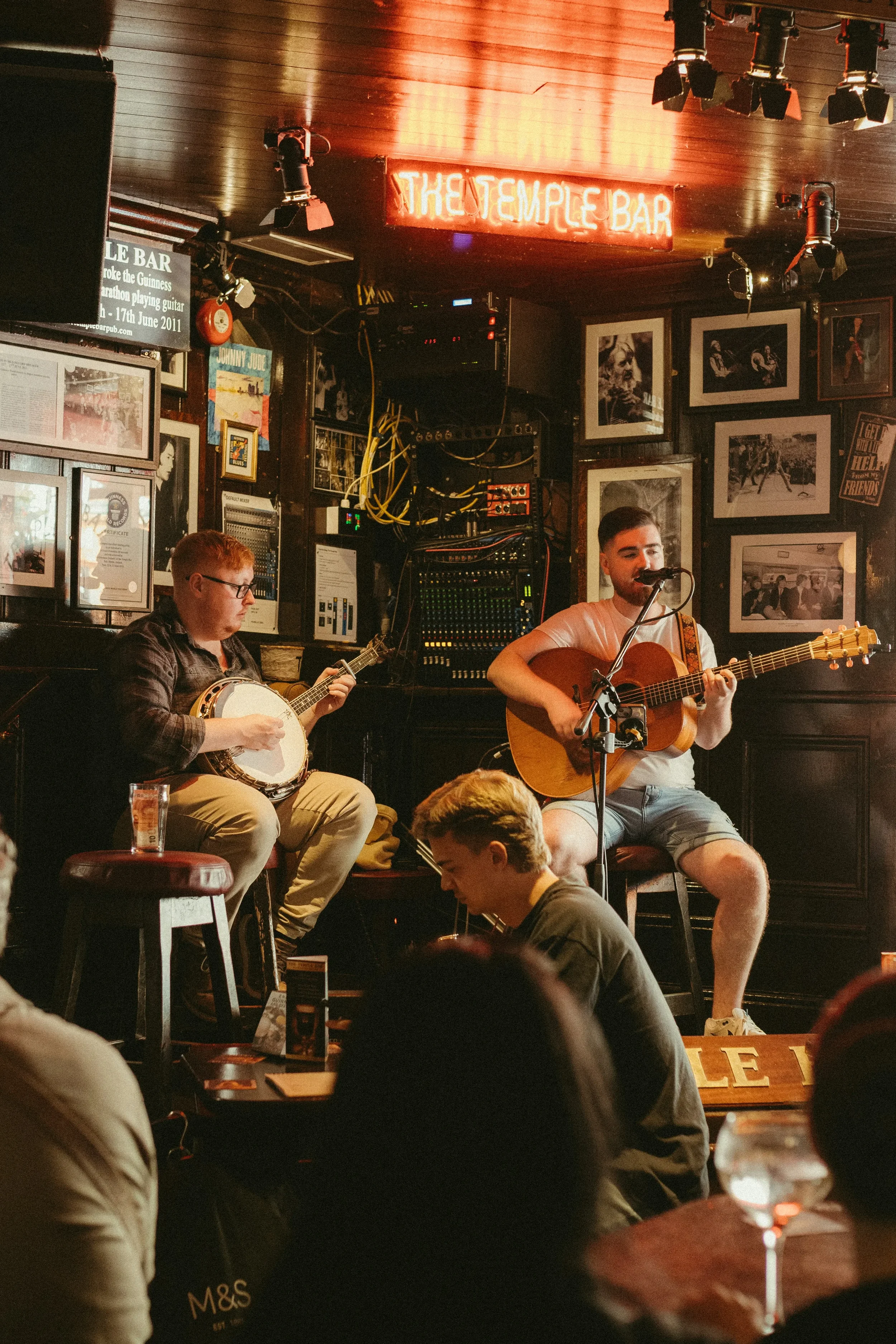 Live music at an Australian pub venue