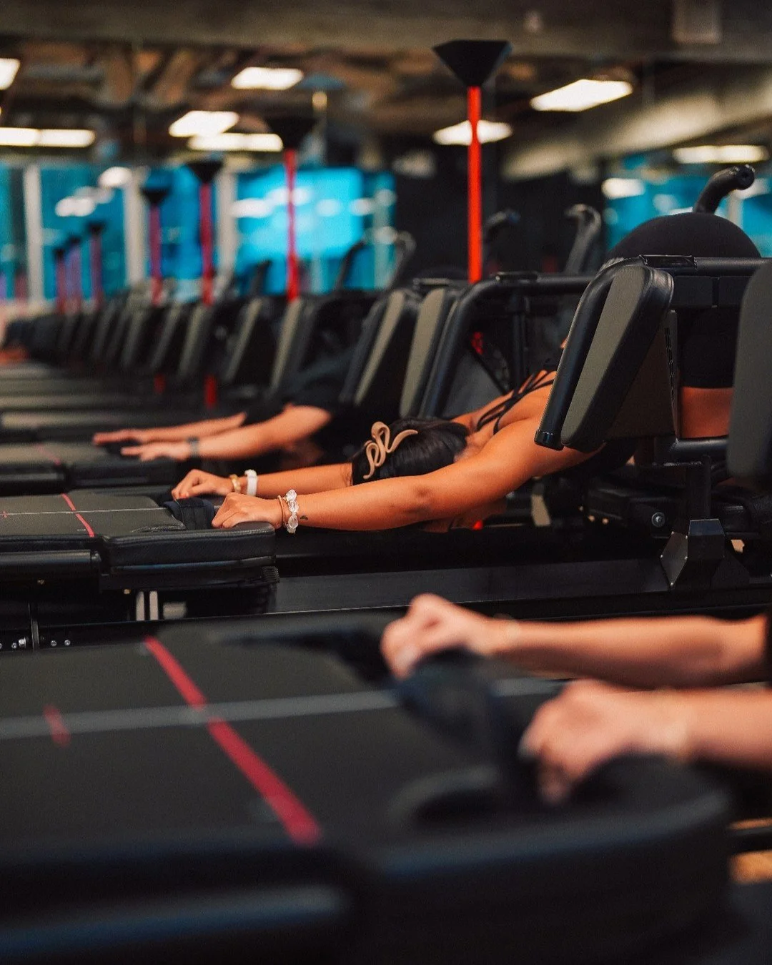 New here?
MegaKore builds strength without the joint pounding. Slow tempo, time under tension, coached cues. 

Start this week&mdash;book in bio.
#hkore #megakore #lagreefitness