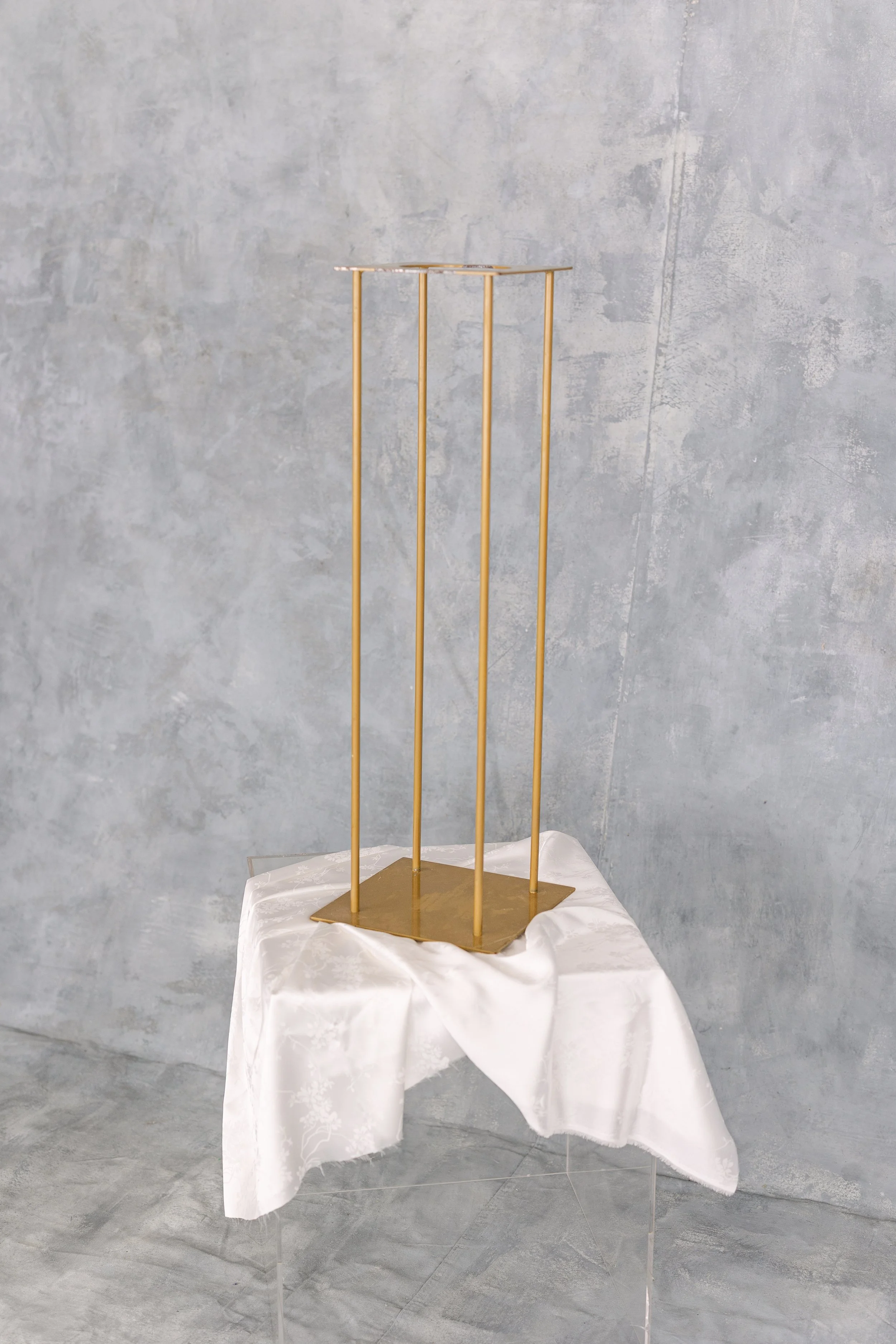 Gold Harlow Stands