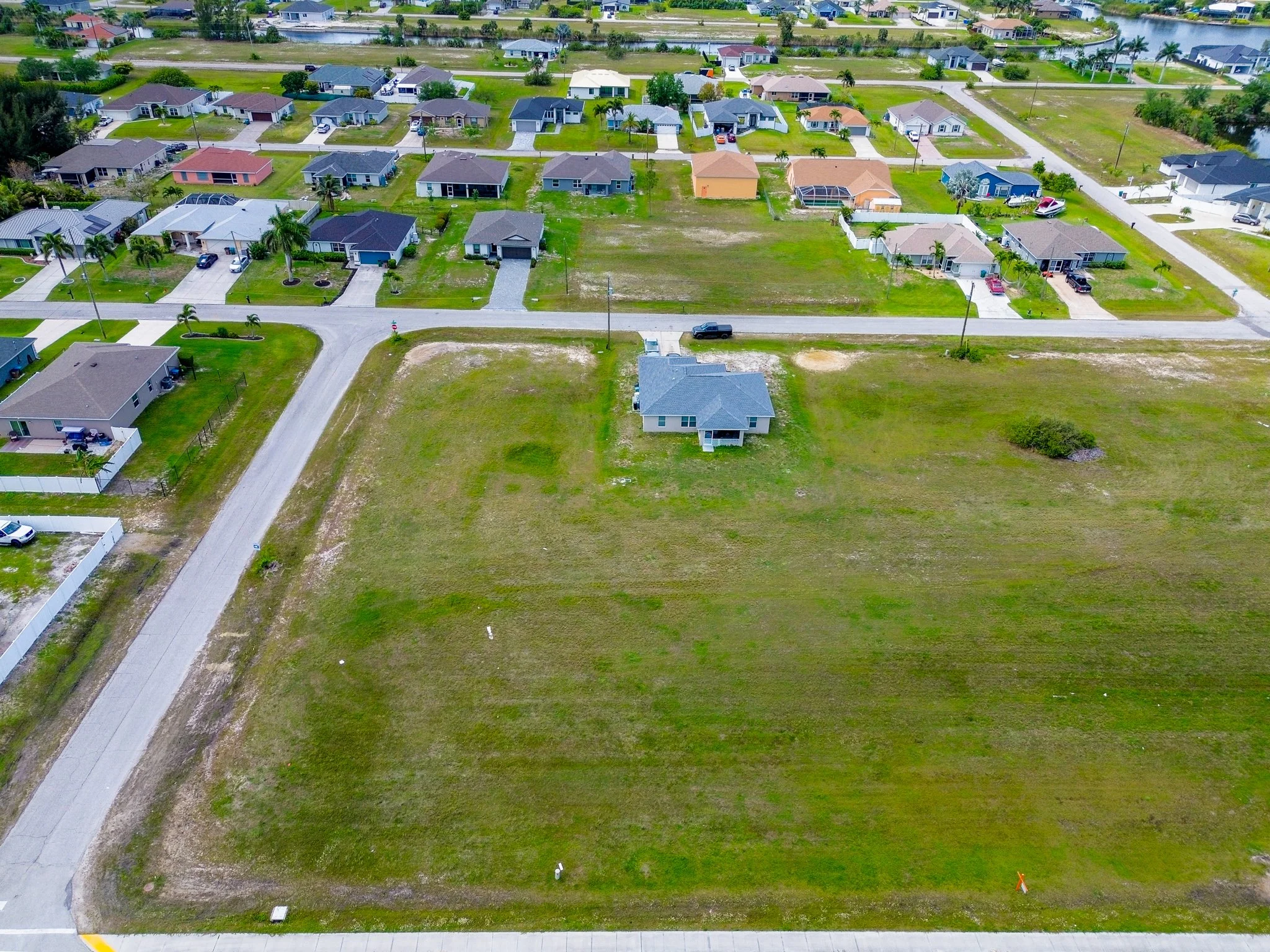 2900 TROPICANA PKWY W CAPE-3.jpg