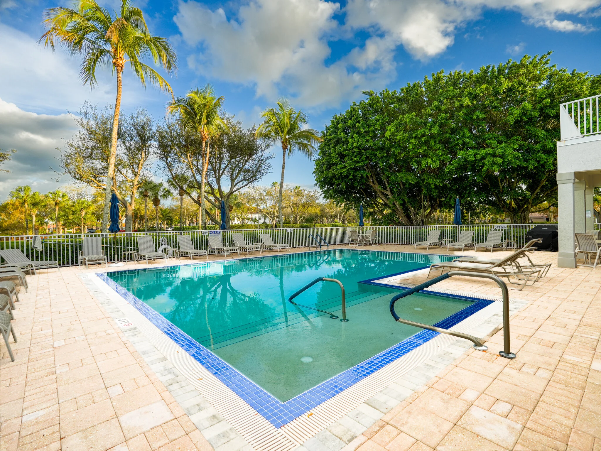 5908 3 Iron Dr. # 220