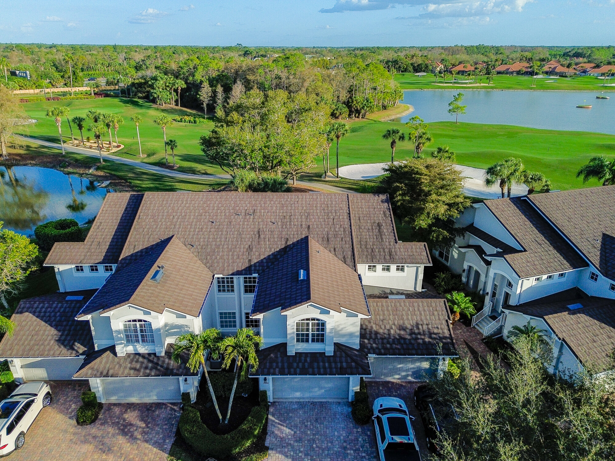 5908 3 Iron Dr. # 220