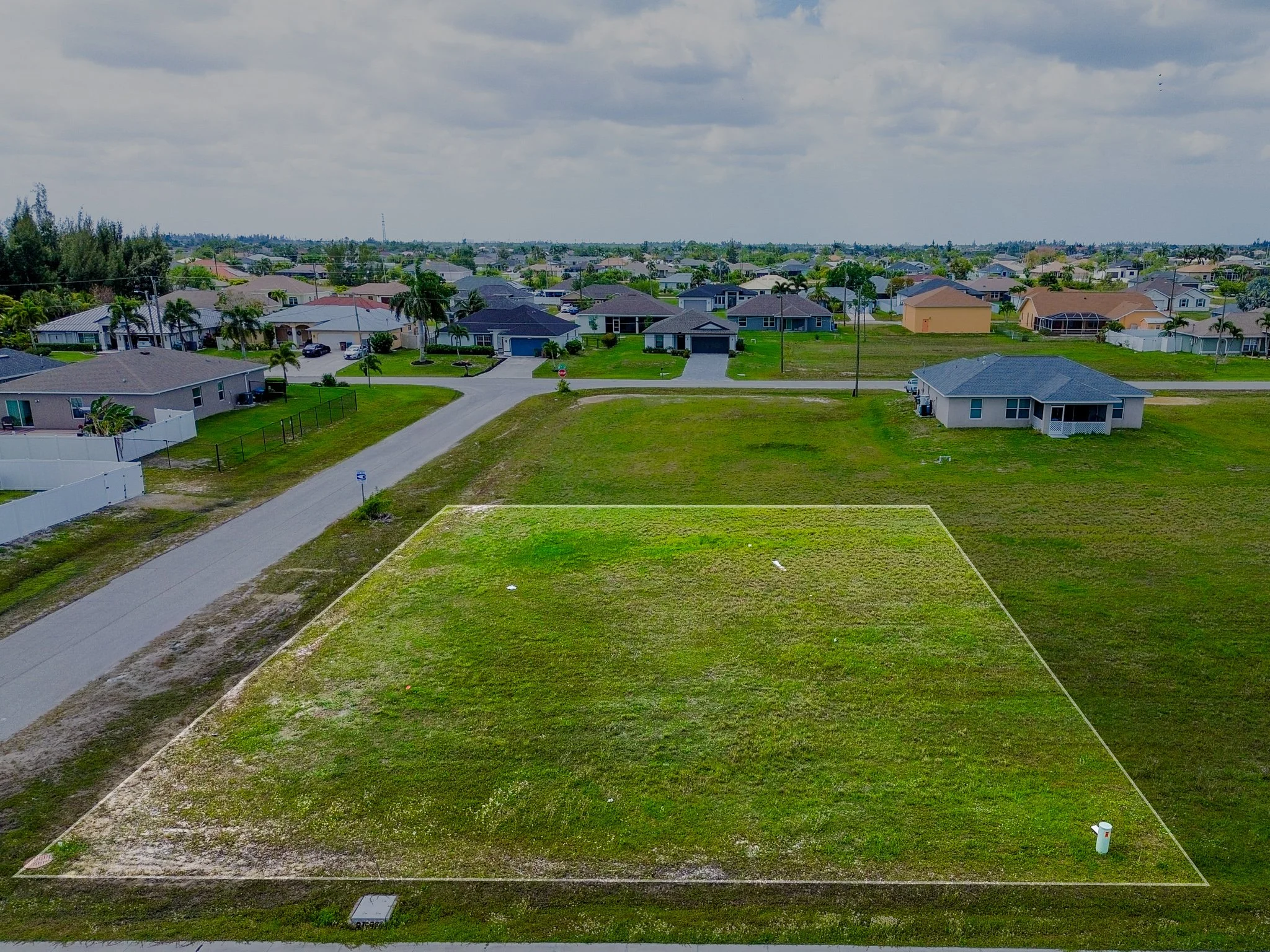 2900 TROPICANA PKWY W CAPE-27.jpg