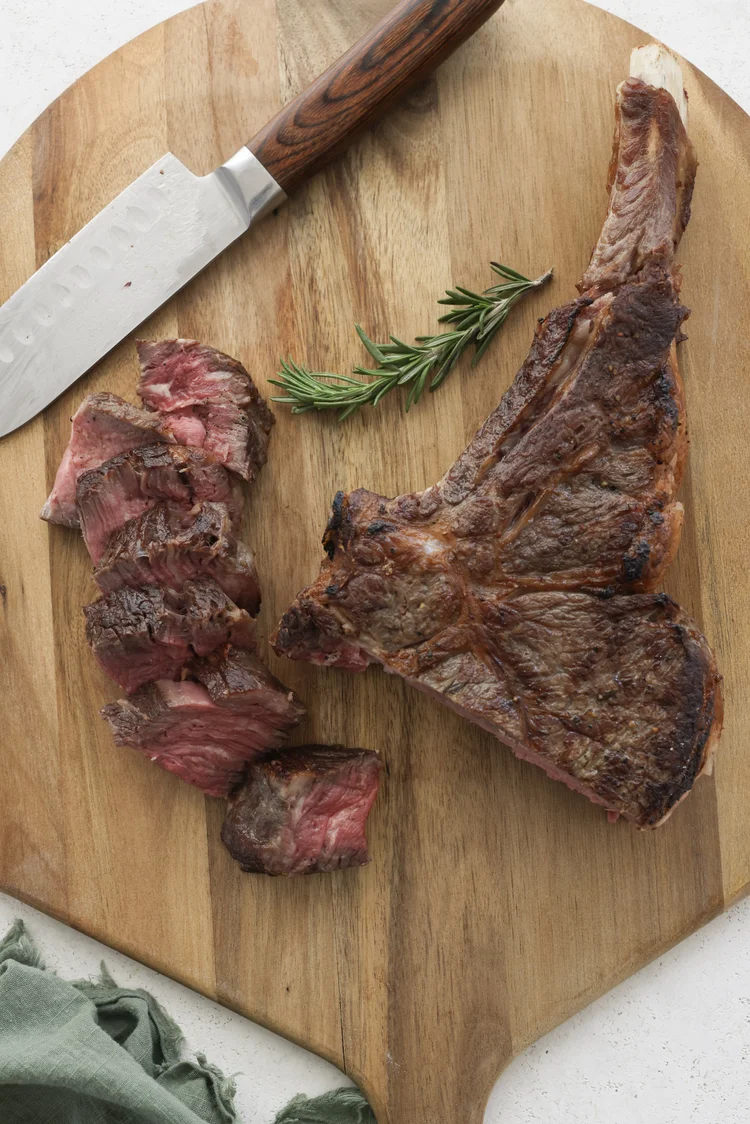 Tomahawk steak
