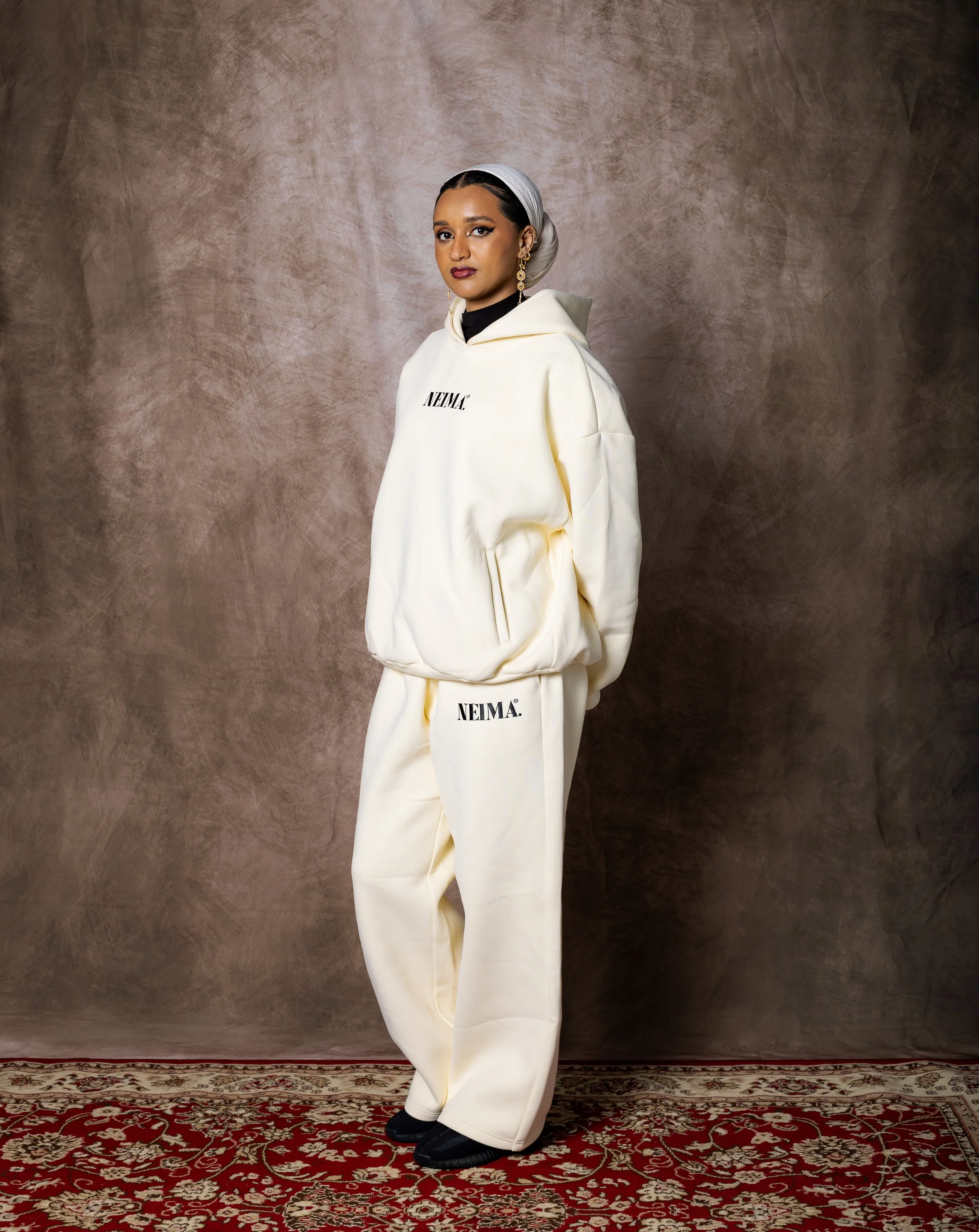 The Glow Set — Cream