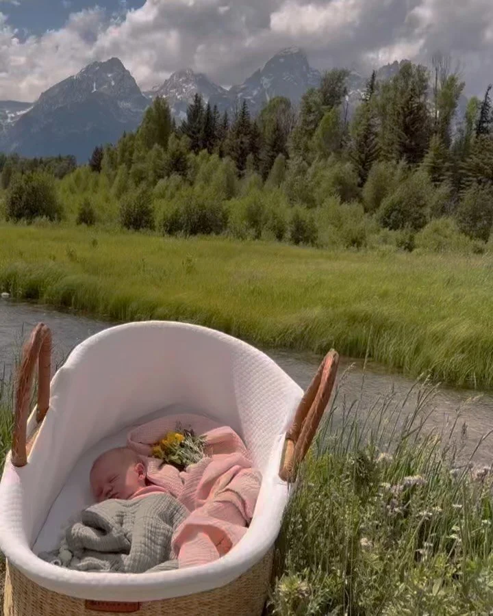 Sage Celeste Roeker

We&rsquo;re completely in love. The three of us just belong together. 🎀🌿🧺✨

Sage made her entrance into this world on June 25, my water broke at 2:30am and she was born at 5:07am. She couldn&rsquo;t wait to join us.