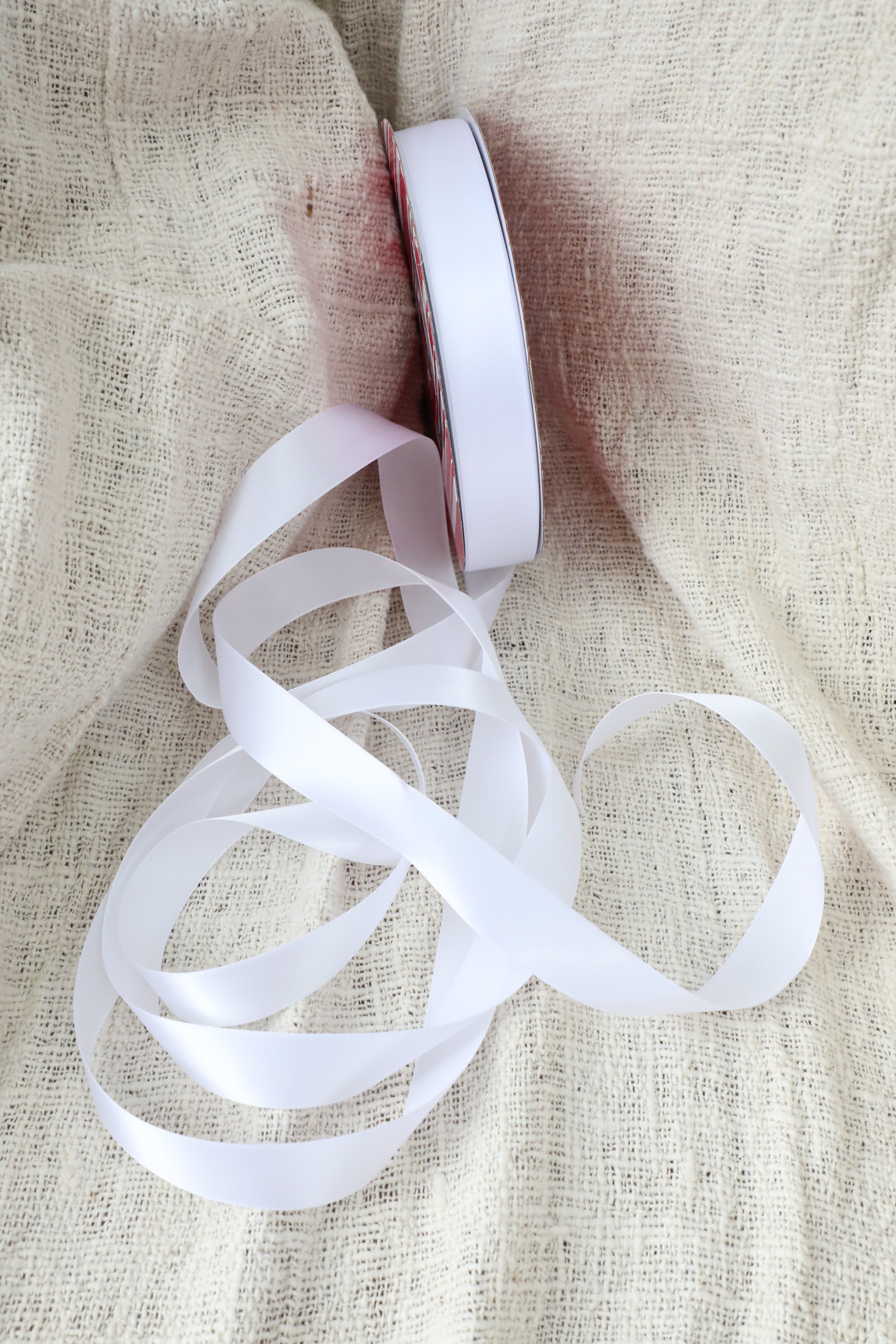 Ribbon - White