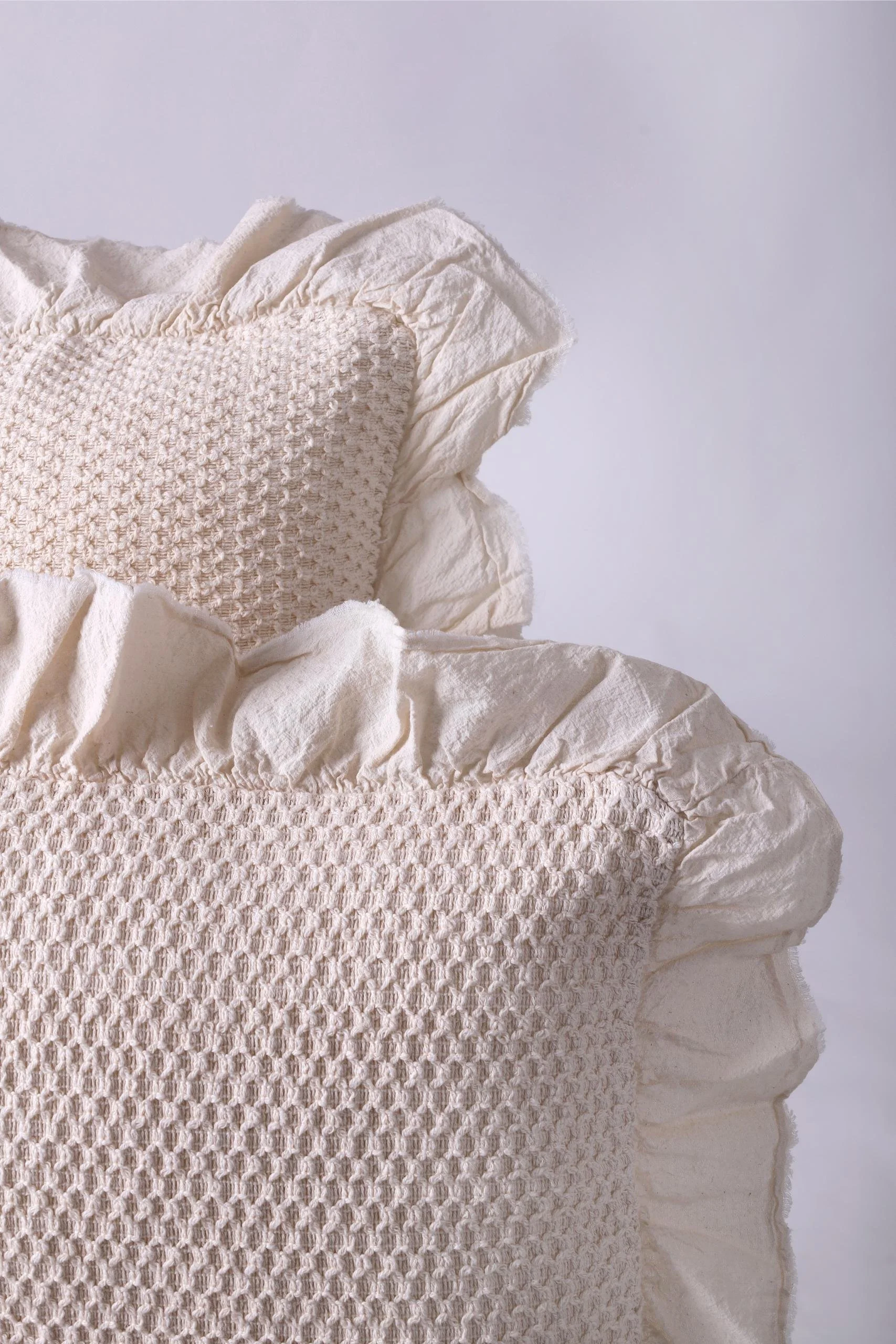 Marialva throw beige 2.jpg