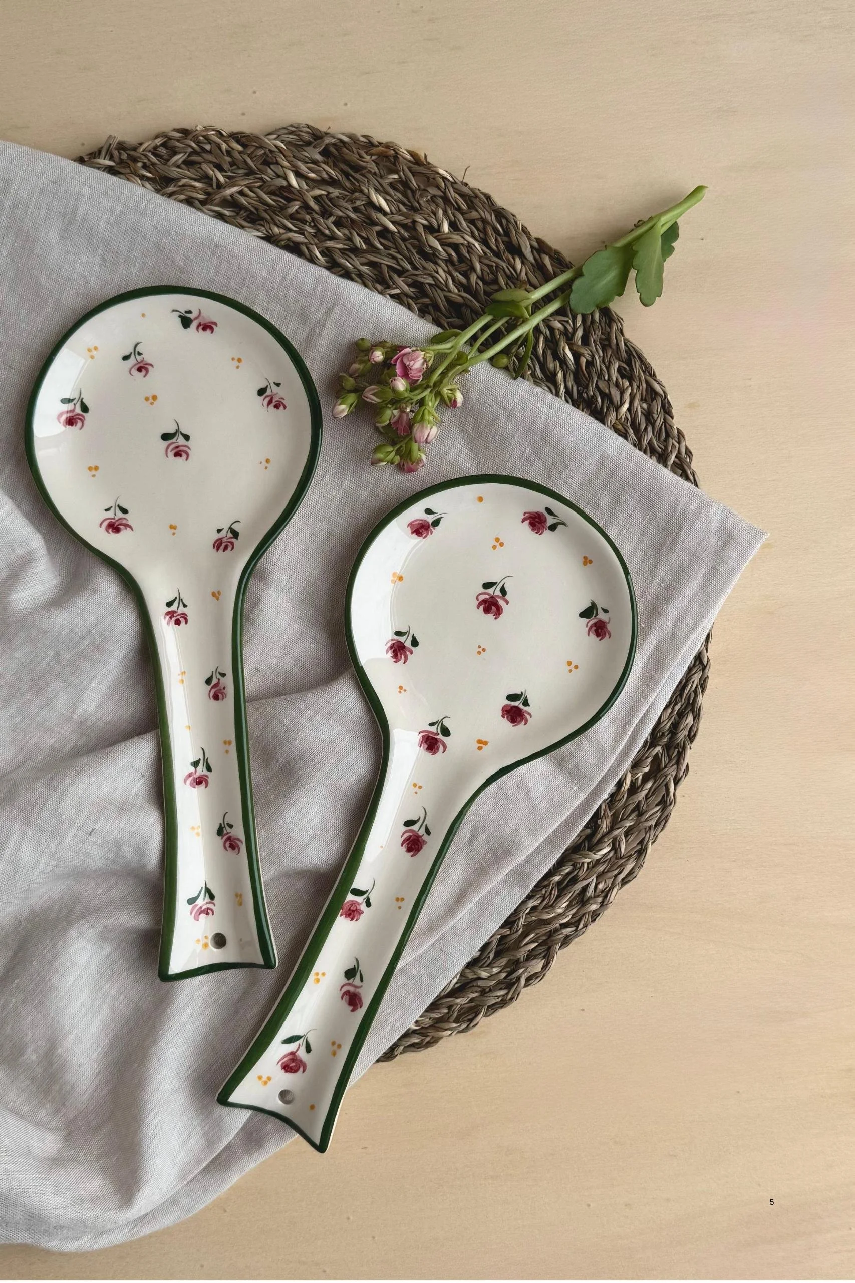 Dalia Floral Spoon Rest