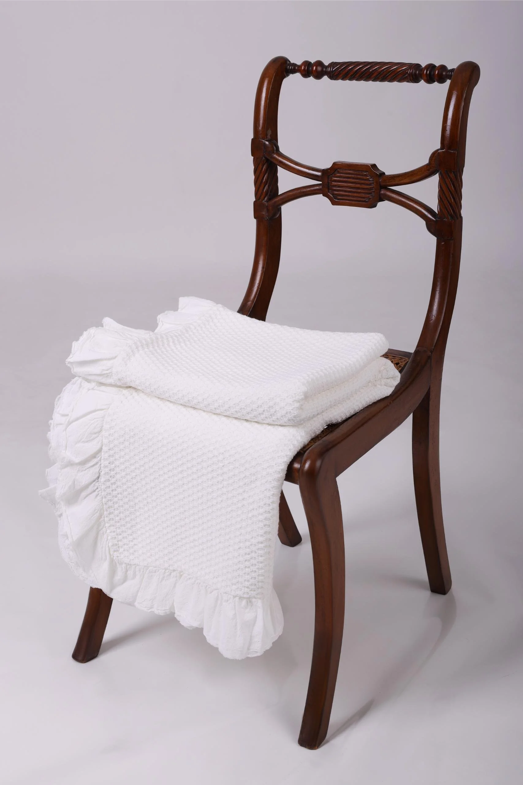 marialva throw white 3.jpg