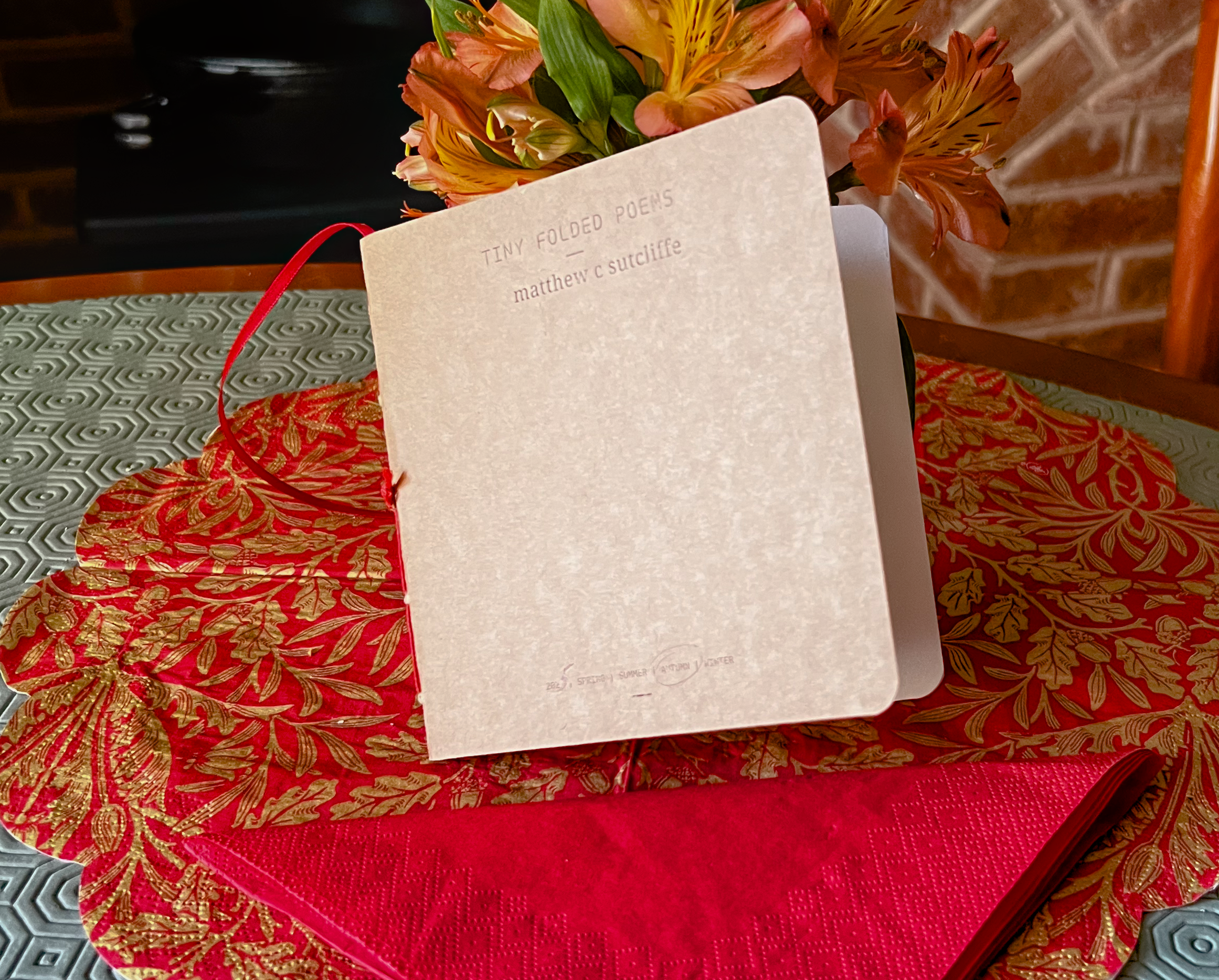 Table top with flowers.png