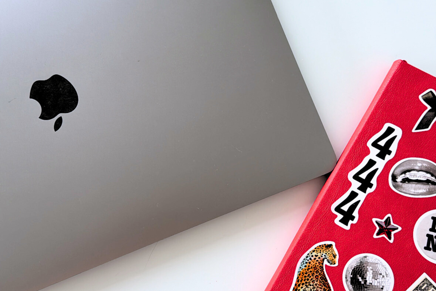 New Year, New Trends: What’s Hot in 2025 for Social Media Marketing