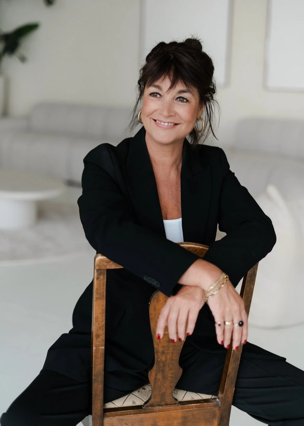 Veel professionals verliezen energie. Niet door hun werk, maar door het spel dat ze denken te moeten spelen. 