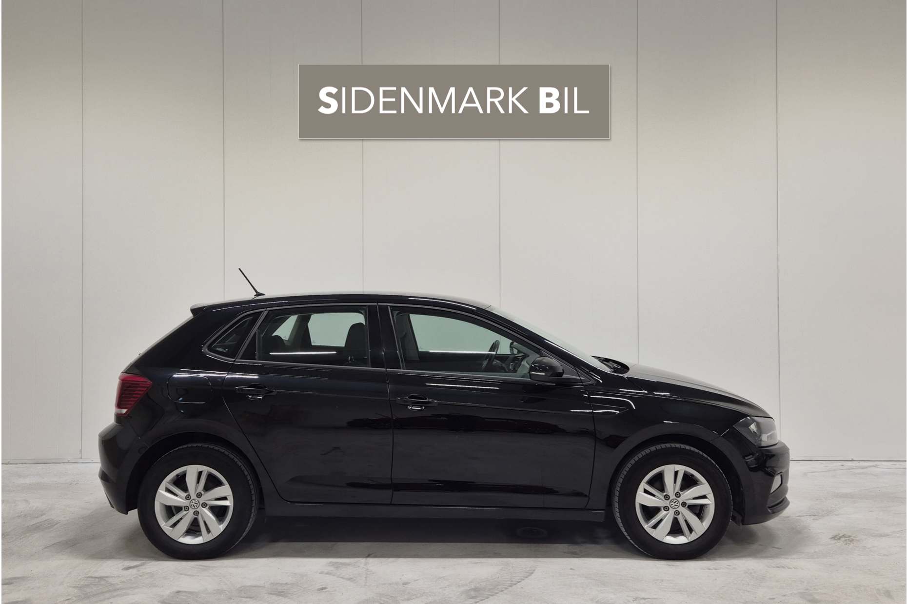 Volkswagen Polo 1.0 95hk - 2018 - Manuel - 7 700 mil - Bensin - Parkeringssensorer