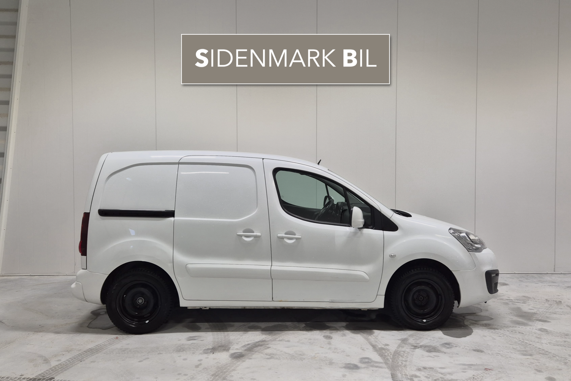 Citroen Berlingo Van 1.6 99hk - Automat - 2015 - 10317 mil - Ny kamrem