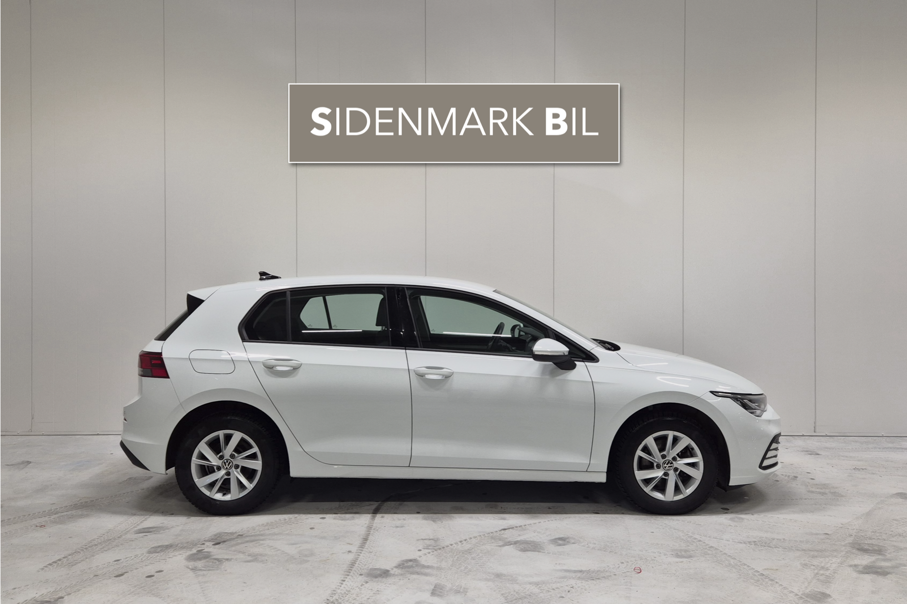 Volkswagen Golf 131hk - 2021 - 4258 mil - Automat - Biogas - Navigation