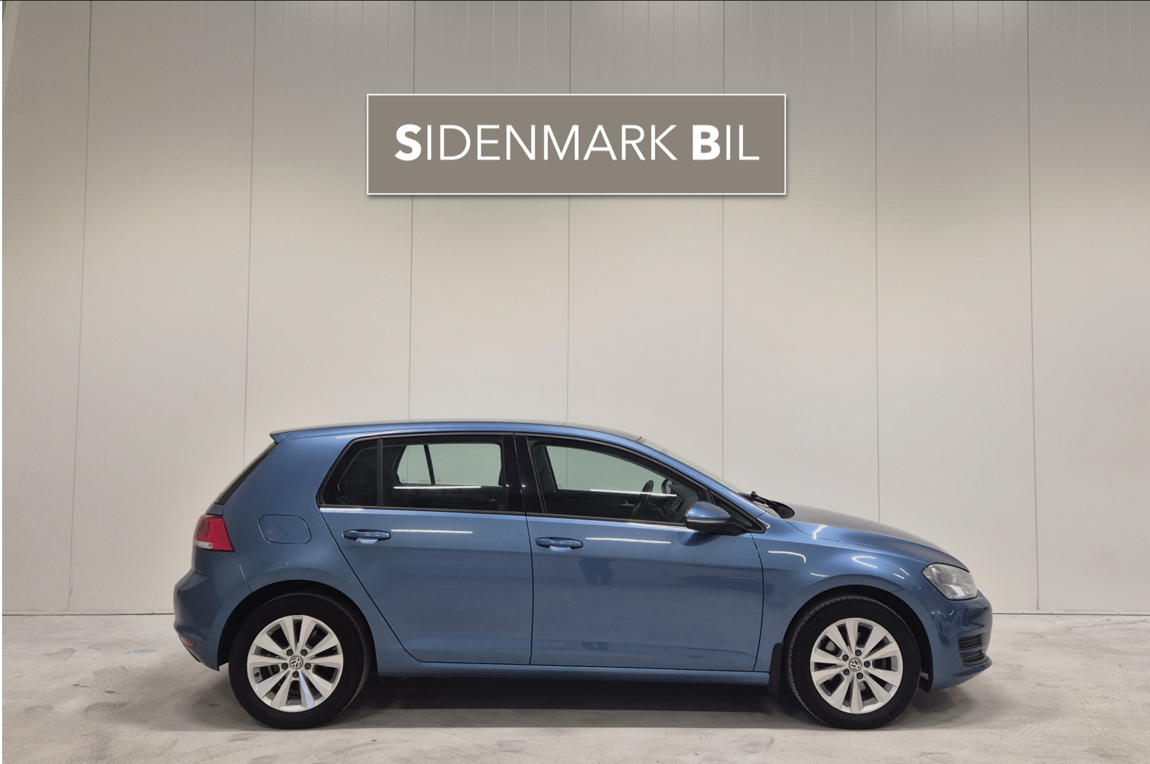 Volkswagen Golf 1.2 105hk - 8 293 mil - Manuel - Bensin - 2 brukare - Nybesiktigad