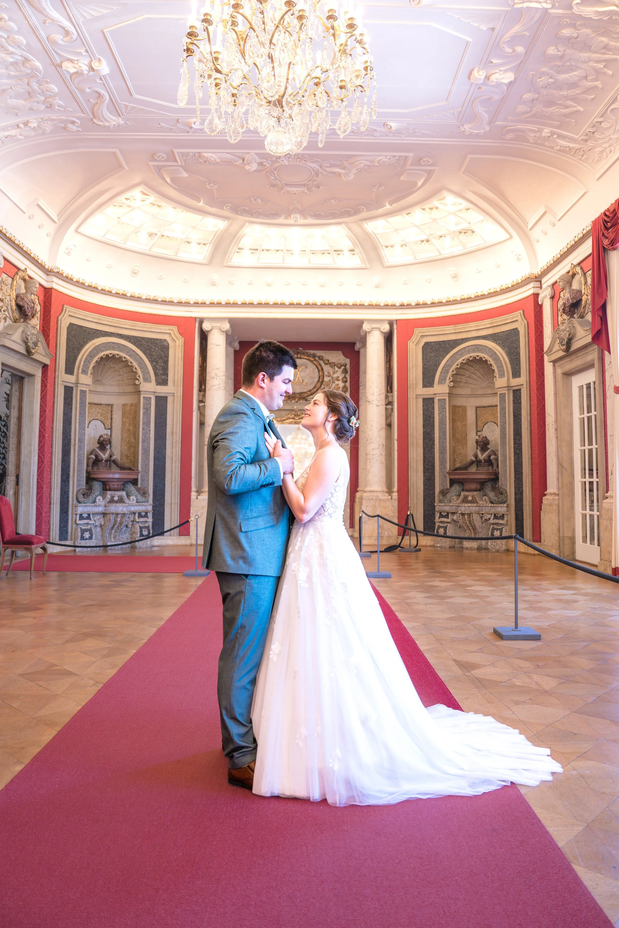 Elegante Hochzeit auf Schloss Solitude bei Stuttgart Hochzeitsfotografie