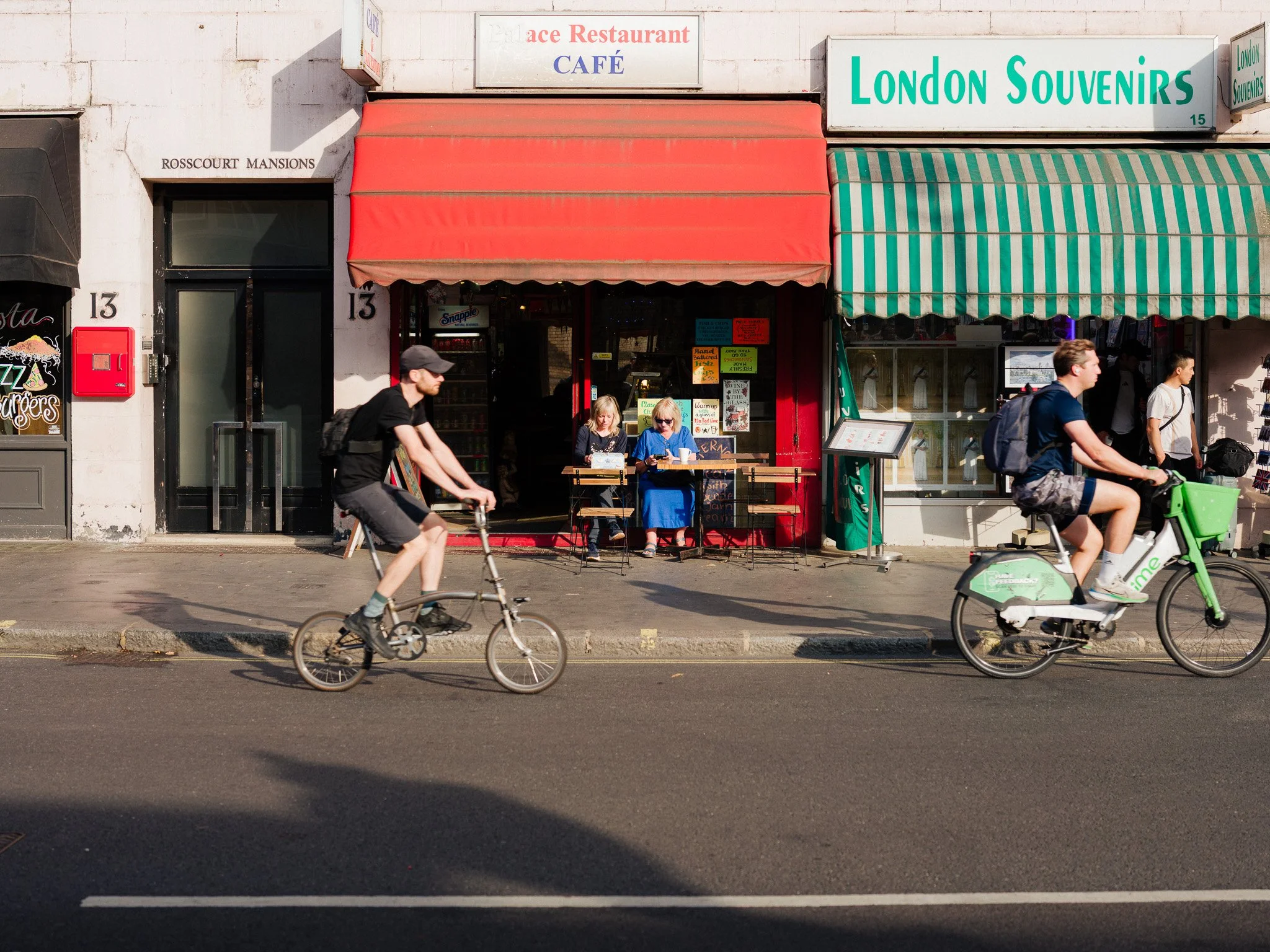 Mayfair ~ Shot on Leica Q3 43