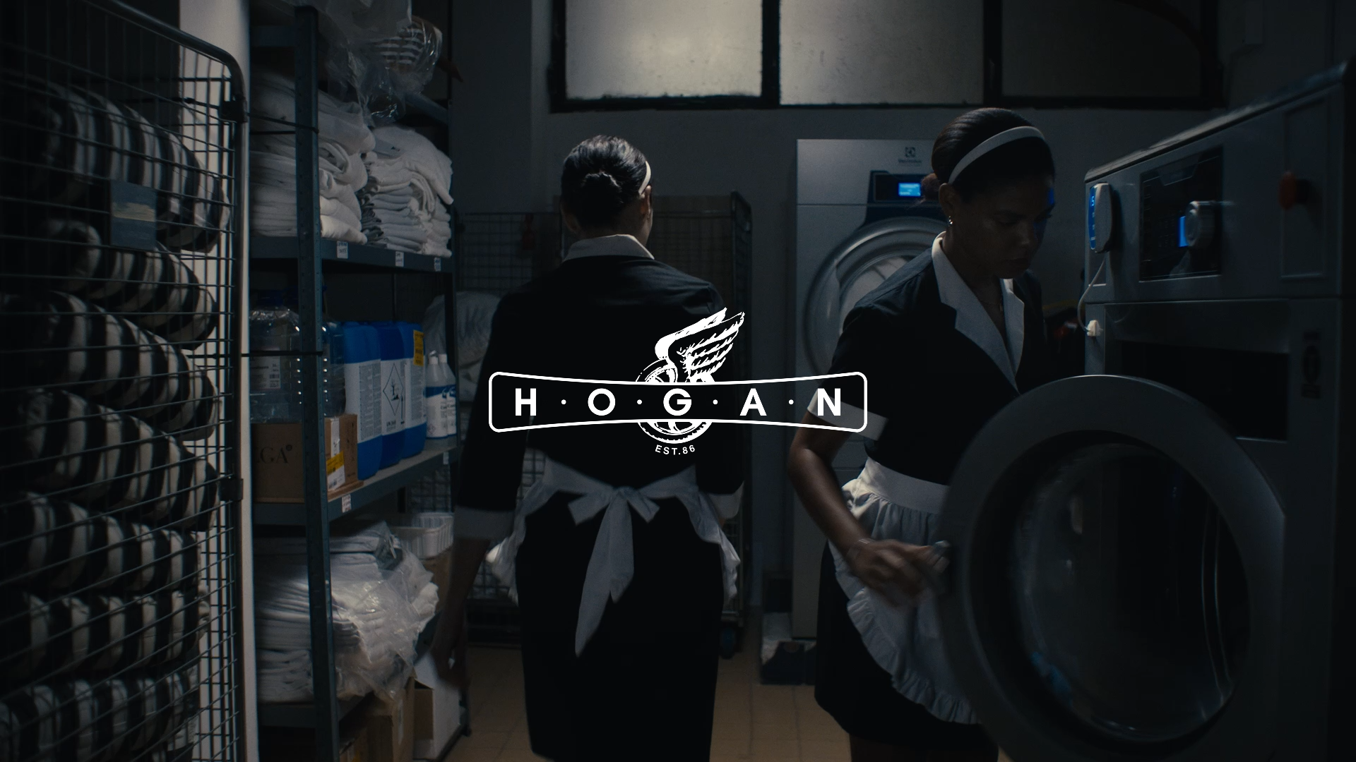 HOGAN - NEVER OFF