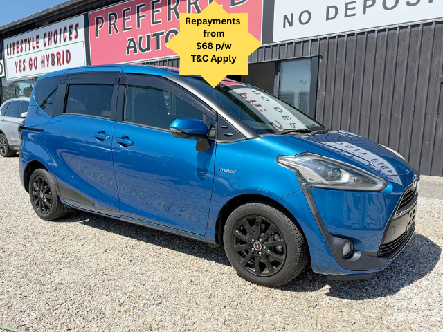 2016 Toyota Sienta Automatic Van - Hybrid