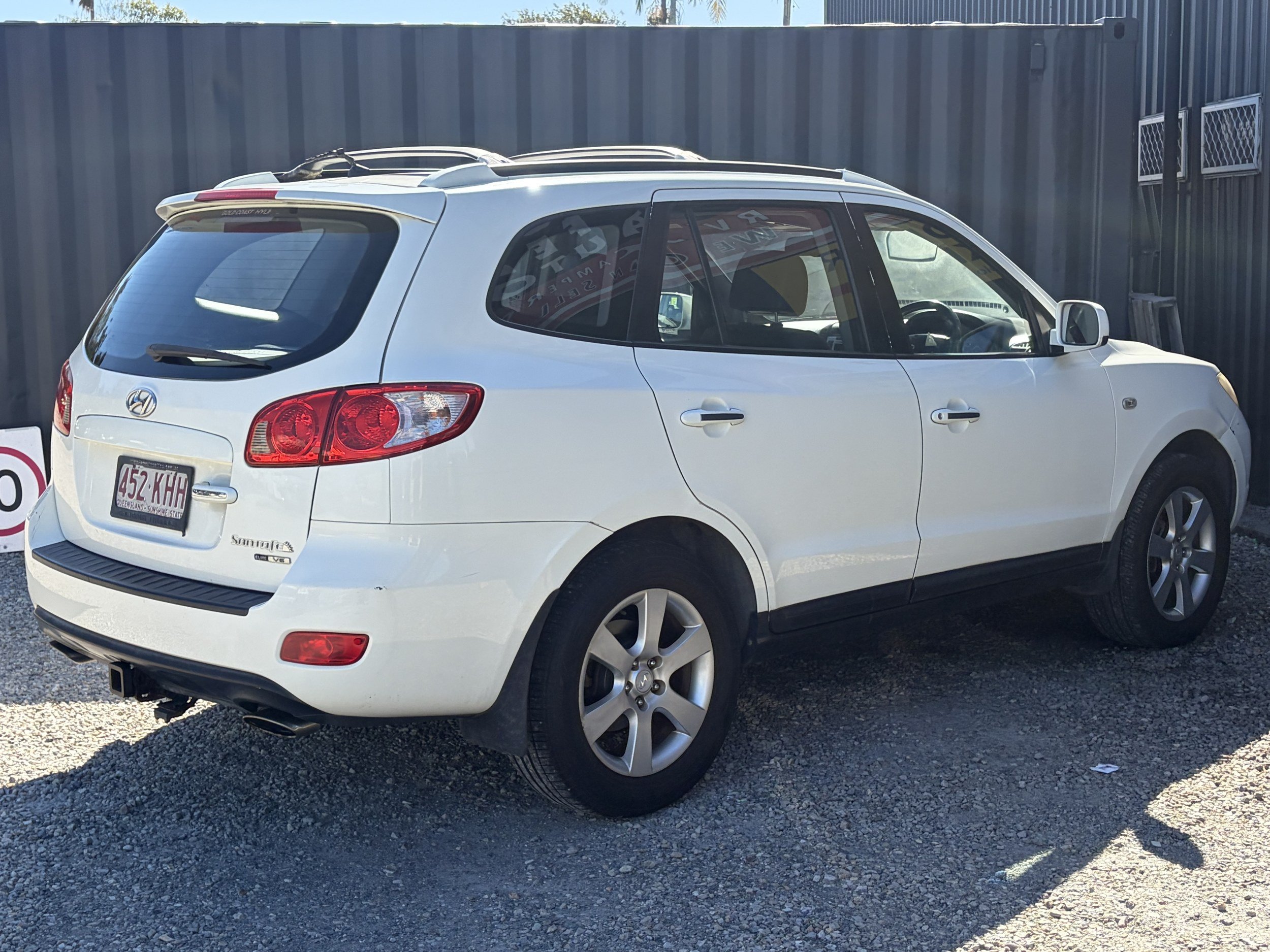 07-322-rear-three-quarter.jpg