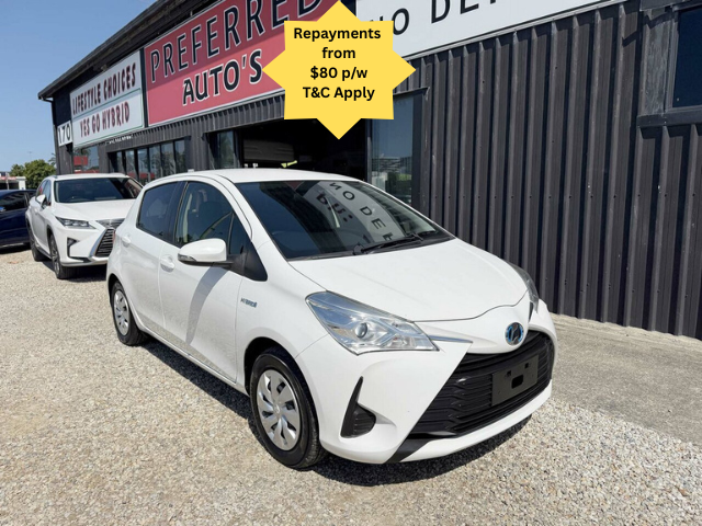 2017 Toyota Vitz Hatchback - Hybrid