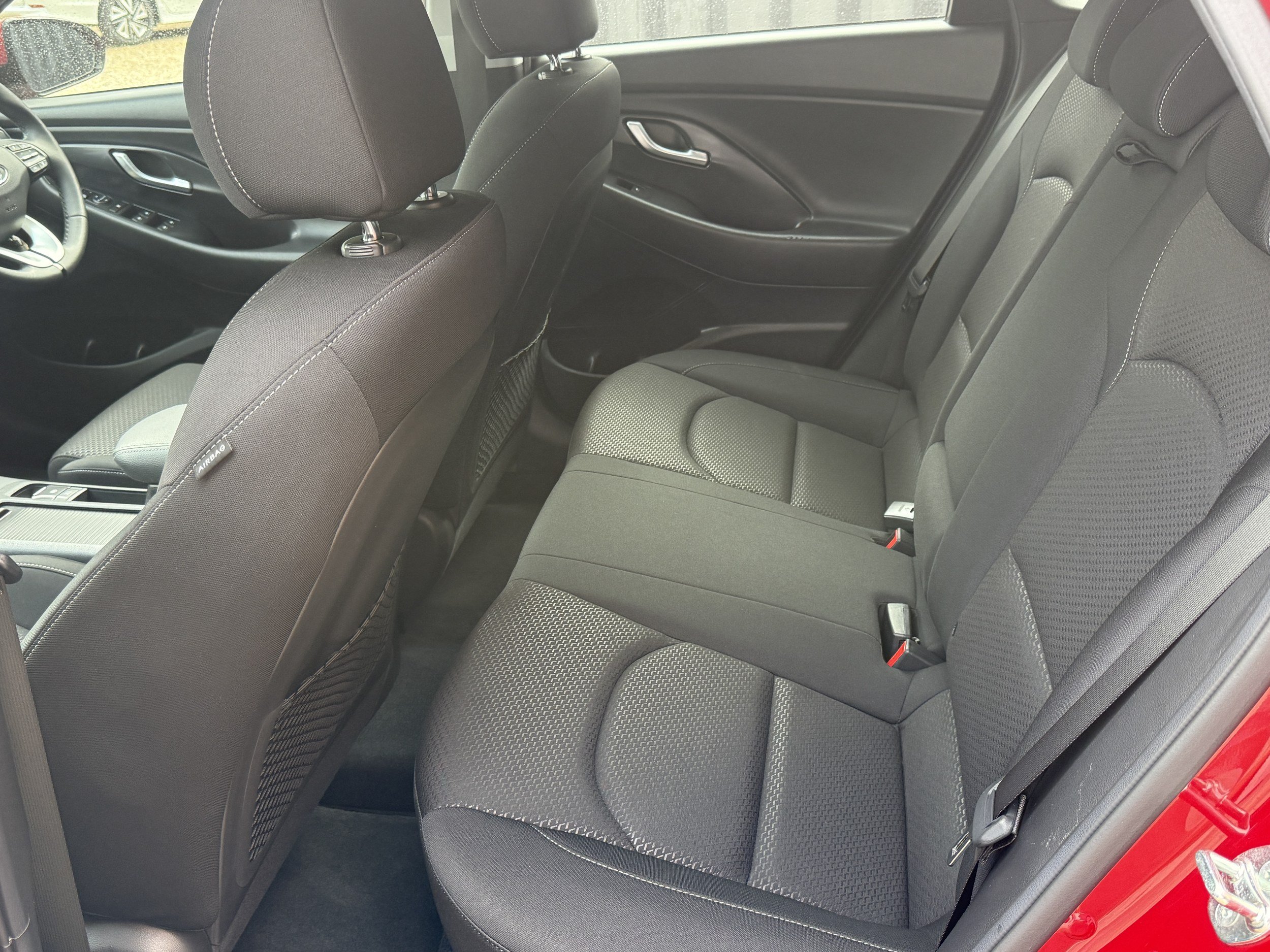 13-320-rear-seats.jpg