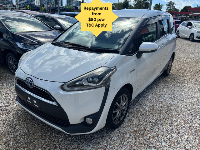 2017 Toyota Sienta - Hybrid