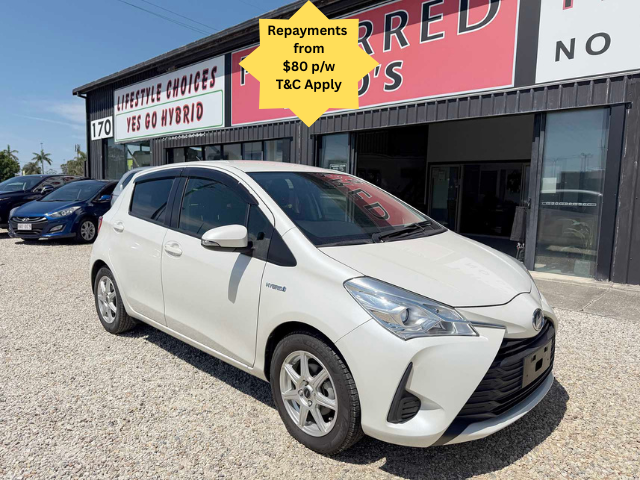 2017 Toyota Vitz Automatic Hatchback - Hybrid