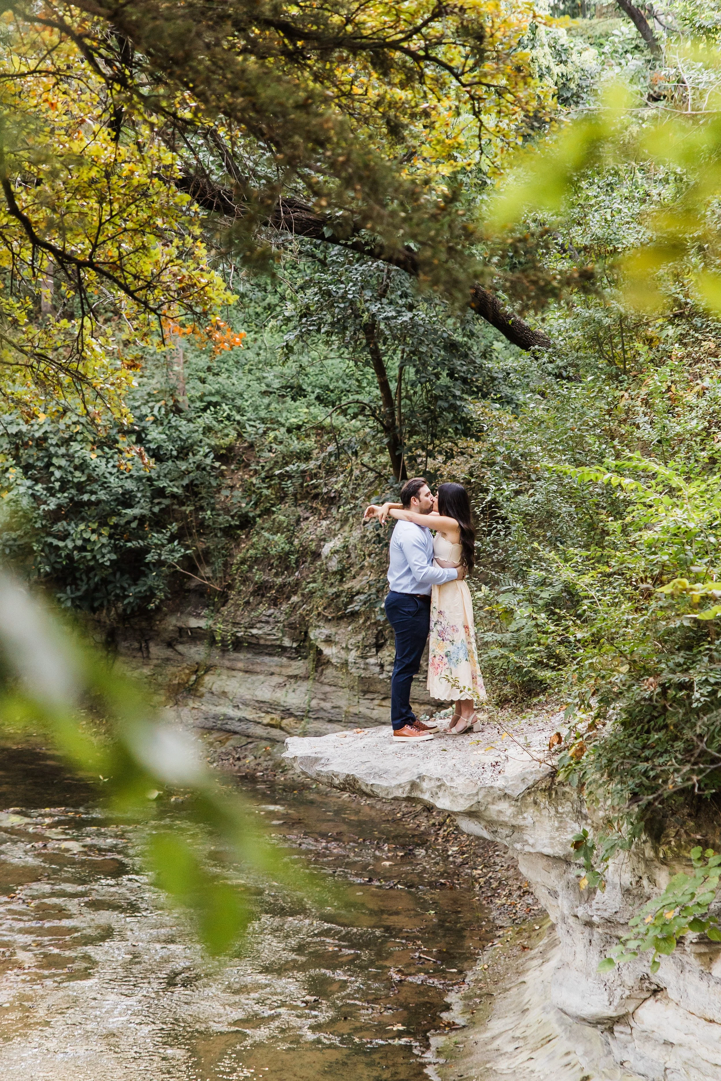 Elena+KyleEngagementsHighlandParkTx-25.jpg