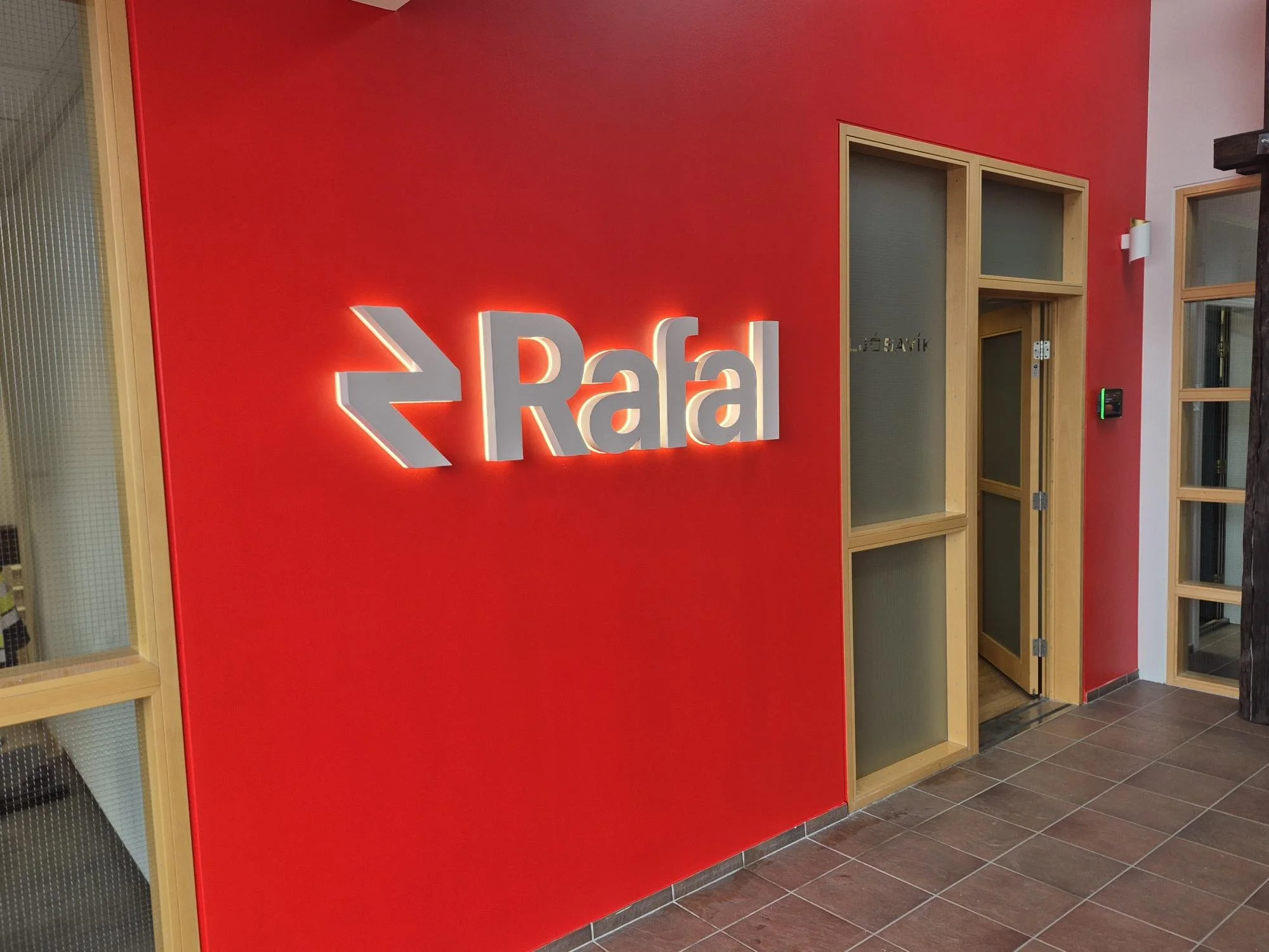 Ljósaskilti fyrir Rafal baklýstir stafir og merki