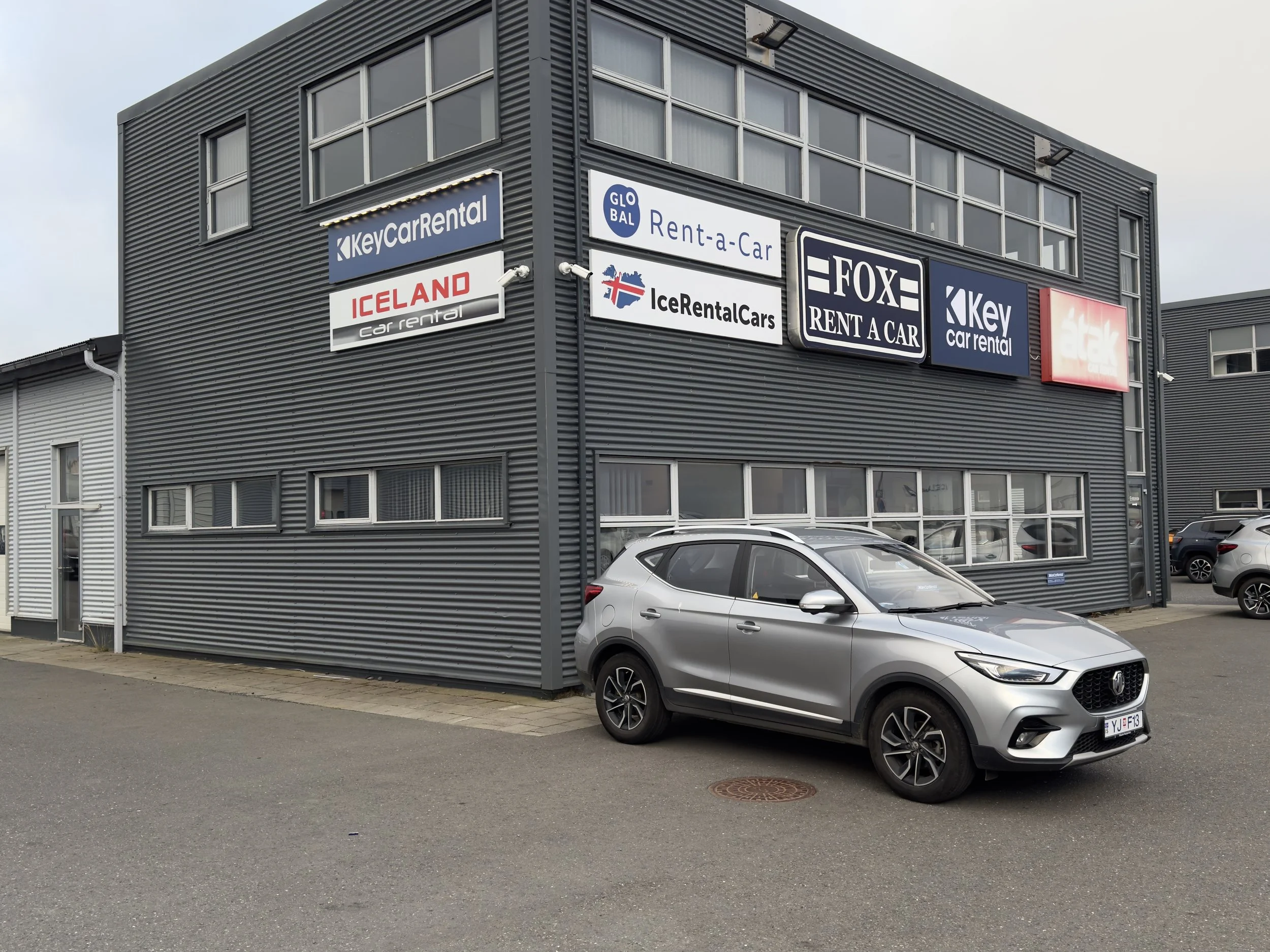 Key Car Rental – Skiltagerð og ljósaskilti