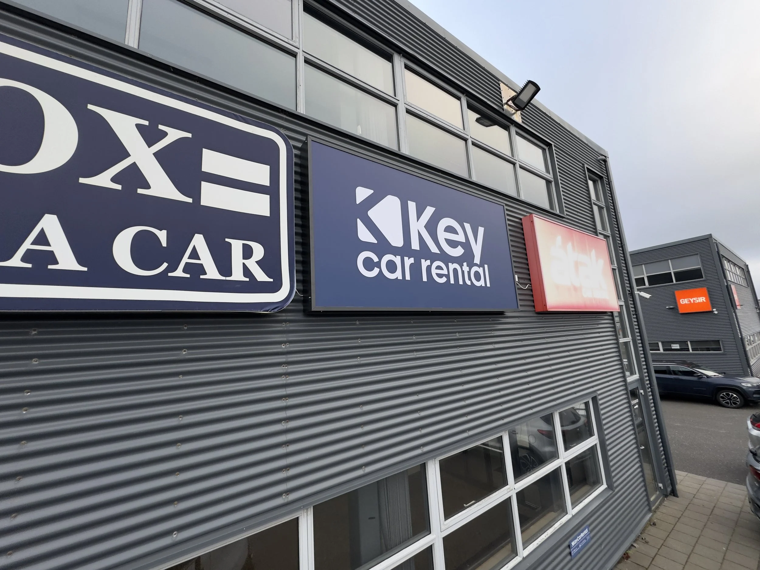 Key Car Rental skiltagerð og ljósaskilti – verkefni frá LXB