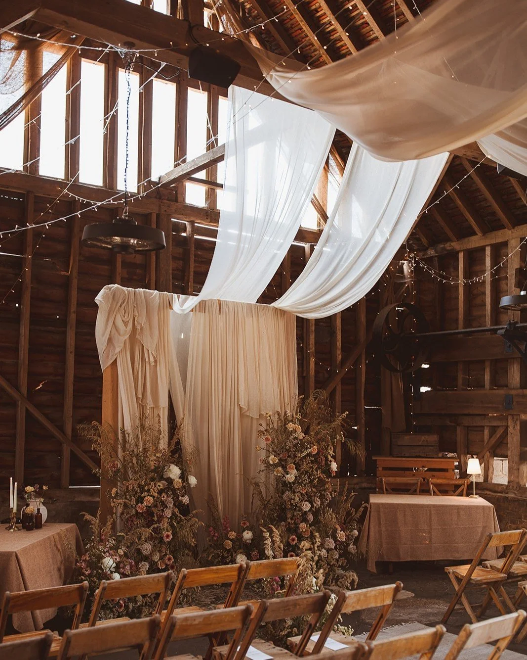DECOR

Ya know what? We&rsquo;re a fill-your-boots kinda venue - mostly nothing is impossible. And would ya look at this drapery in The Granary&hellip; we can&rsquo;t even cope! 

What would you do in this space on your big day?

Beautifully captured