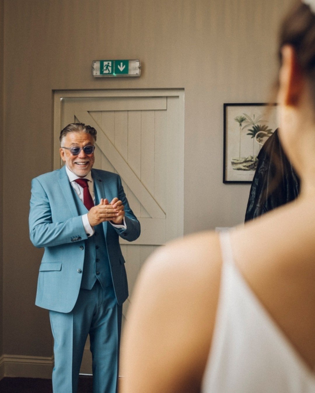 S U R P R I S E !!

Some of the most magical moments happen before the &ldquo;I do.&rdquo;

With two getting-ready spaces, you&rsquo;re more than welcome to invite close friends and family to see you all dressed up and ready for the big day - these a