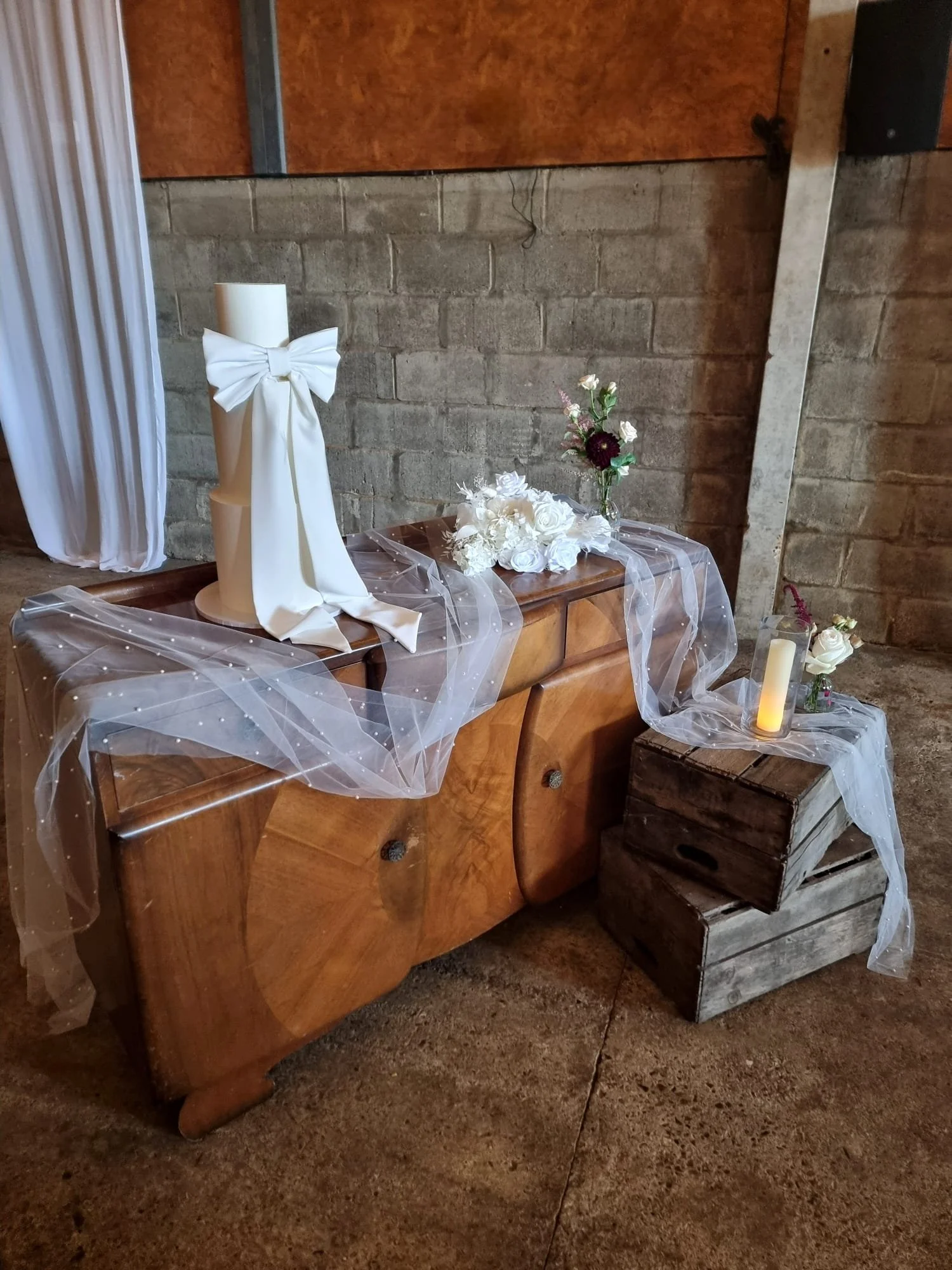 1930's sideboard | £30.00
