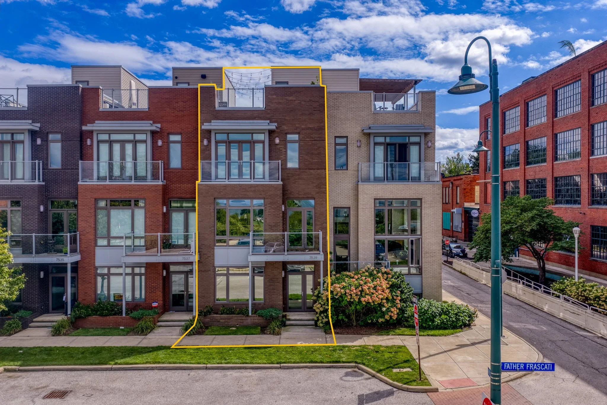 7539 Father Frascati Drive in the Battery Park Neighborhood of Cleveland, OH