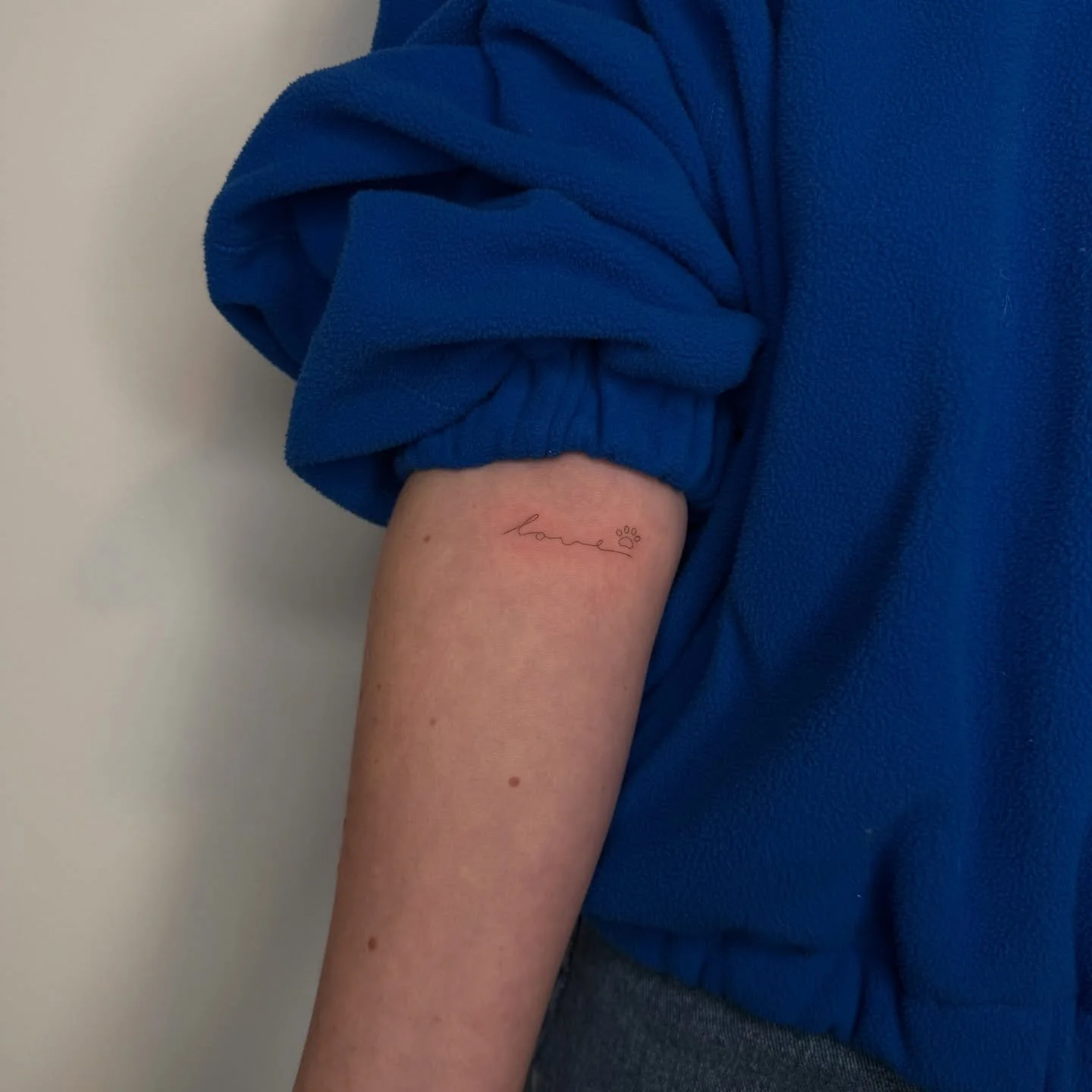 Fineline Tattoo 

#finelinetattoos #schoenpunkt #tierliebe