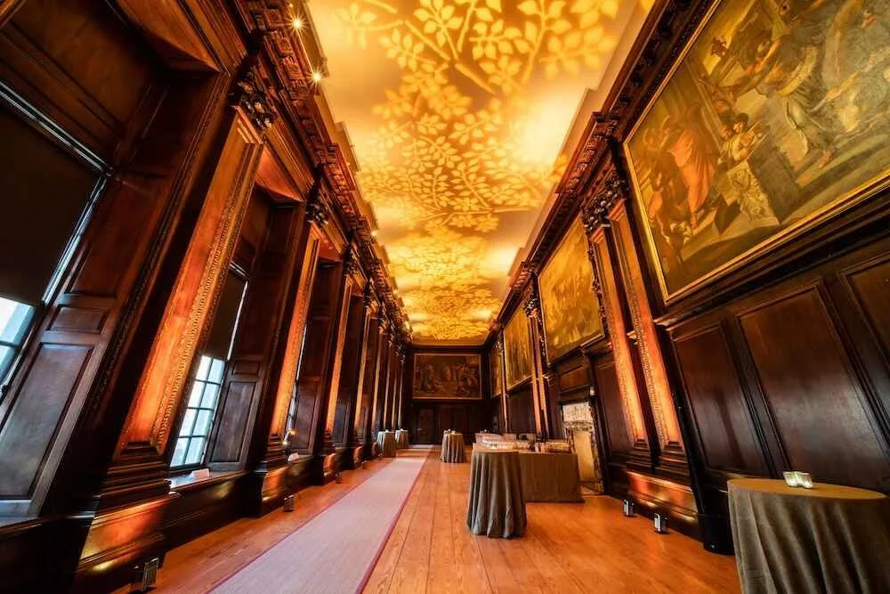 Hampton Court2.jpg