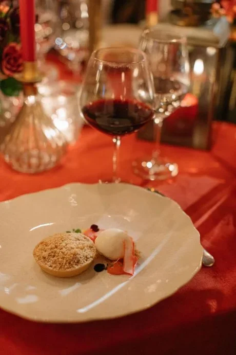 One_Marylebone_Birthday_Party_H-376-460x690.webp