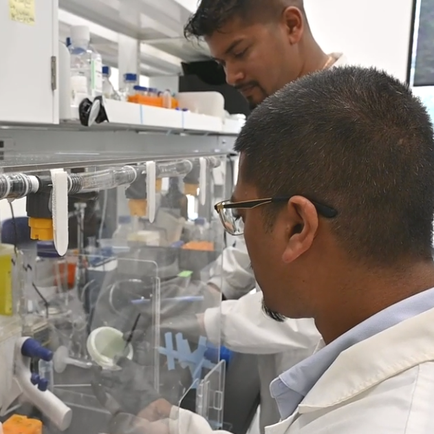 Du banc de laboratoire à l'économie bleue : le parcours de Brandon Jaunky