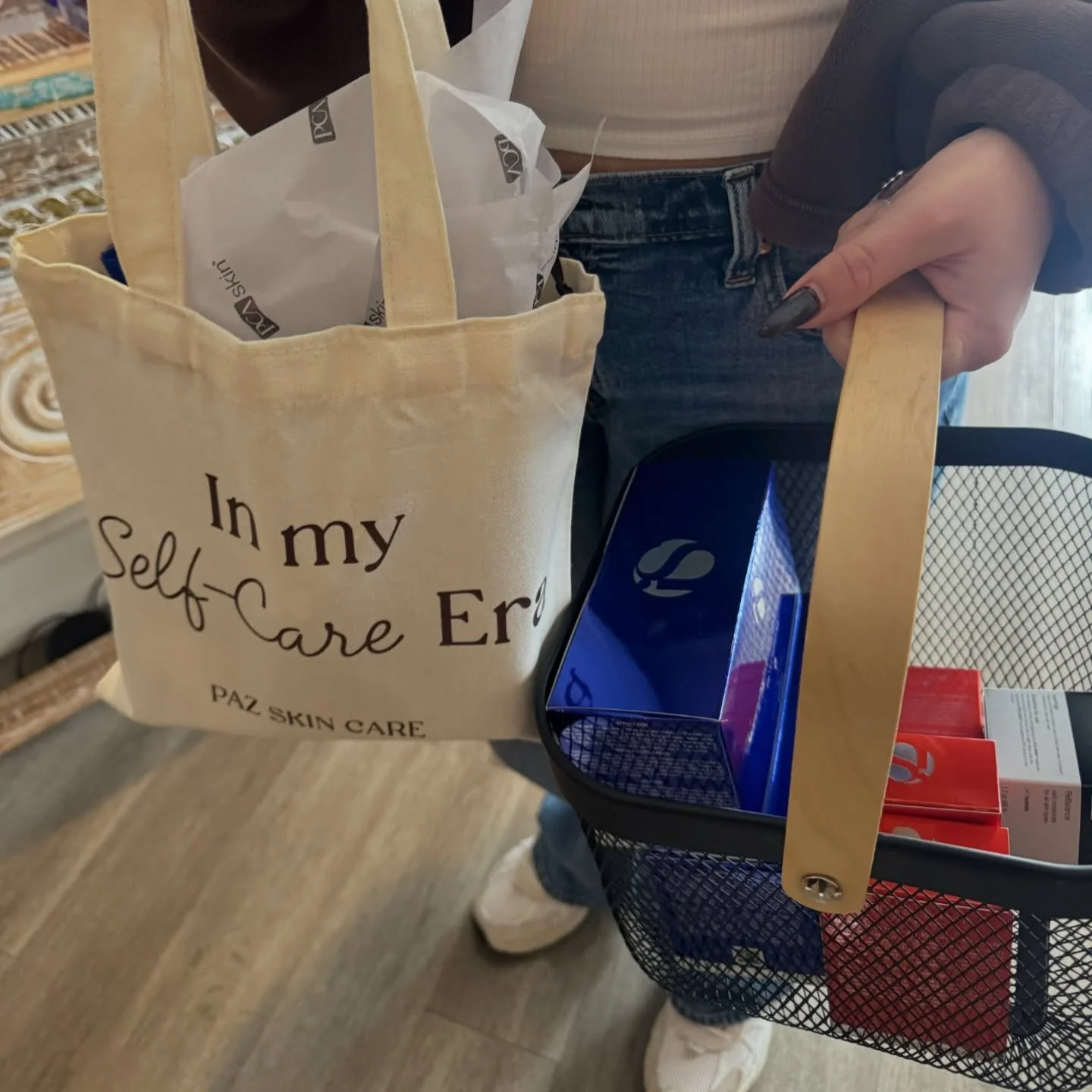 Our Annual Black Friday Event + Anniversary Party was the best time 🥂

Thank you for coming to celebrate with us, we are grateful for each &amp; every one of you 🖤