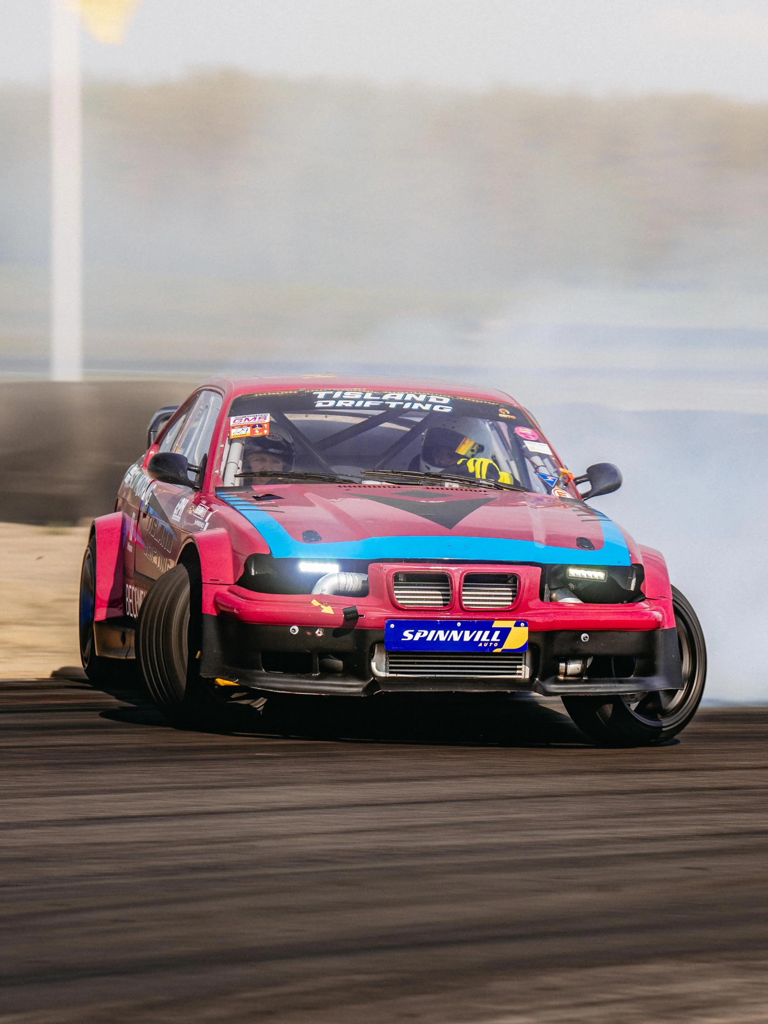 Day two at V&aring;lerbanen @gatebil_official was an absolute blast! We have a &laquo;new&raquo; Gatebil Drift Battle champion, with @petterwaatland winning for a second year in row! 

Tomorrow Breisladden awaits us, and I can&rsquo;t wait! 

#gatebi