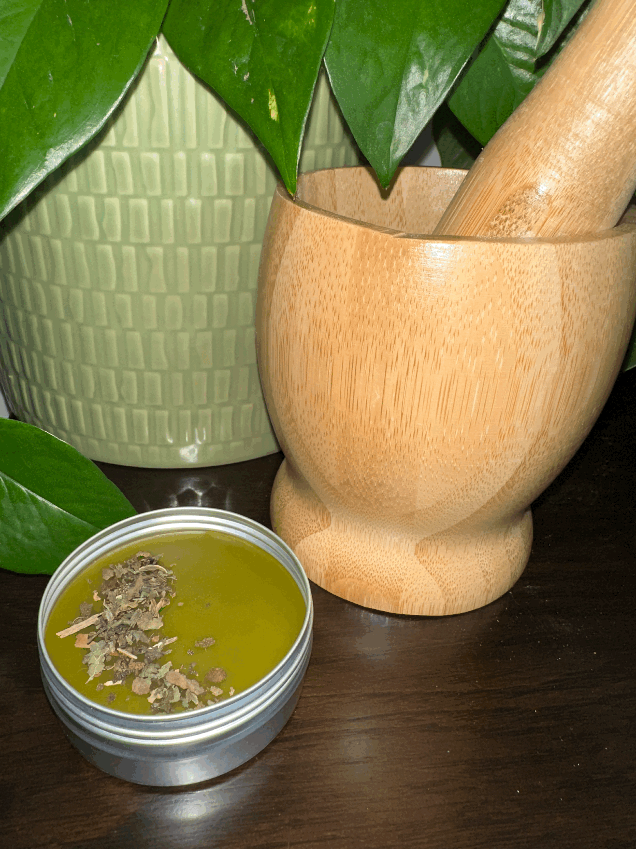 Comfrey Salve