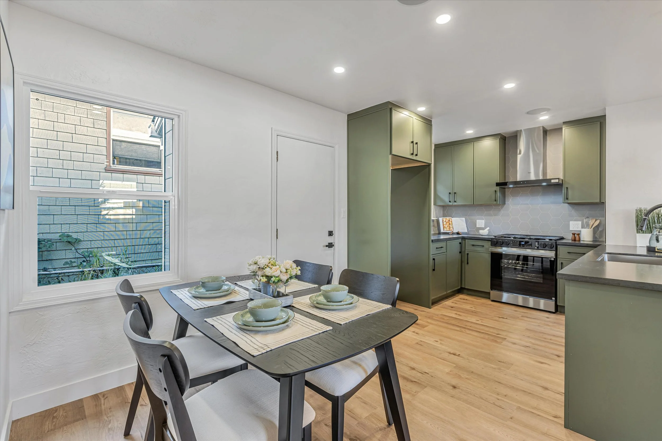 F8_8777thStreet_015.jpg