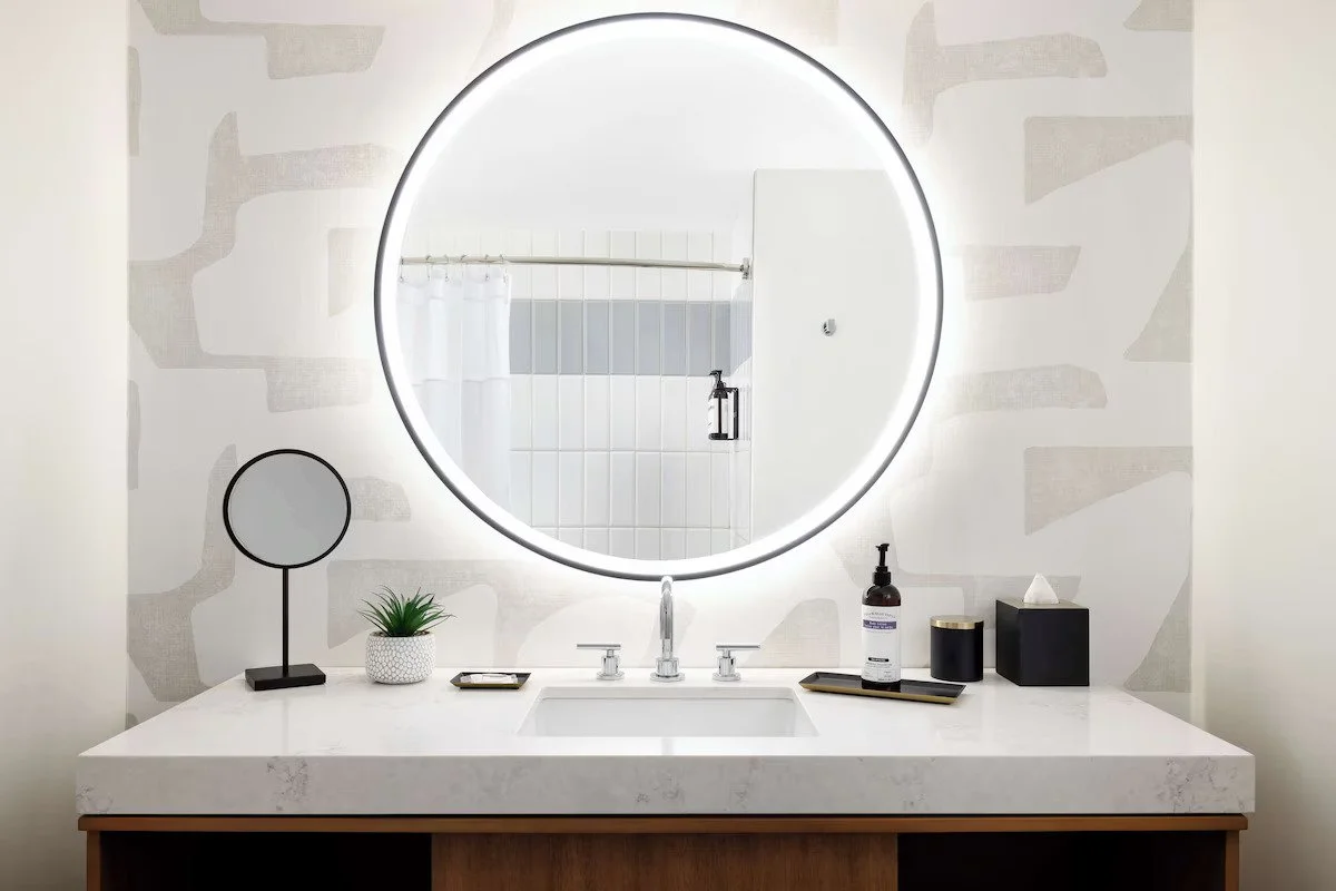 Hyatt Regency Time Square MIR2.jpg