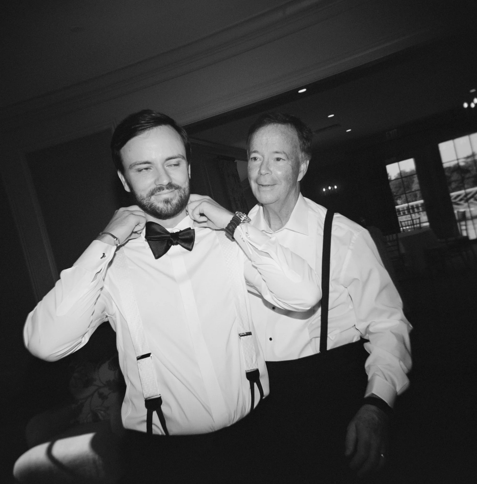 JillianAdamsPhotography_BelleMeadWedding_Alongside_ArielCameron.jpg (11).jpg