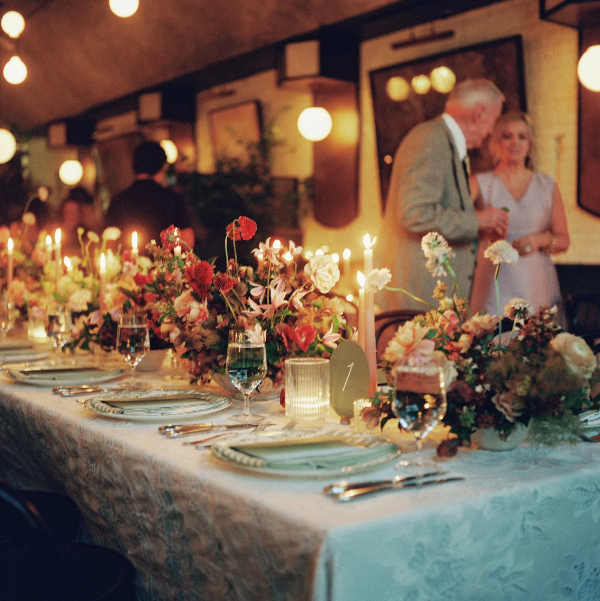 JillianAdamsPhotography_R&J_TN_Intimate_Wedding (30).jpg