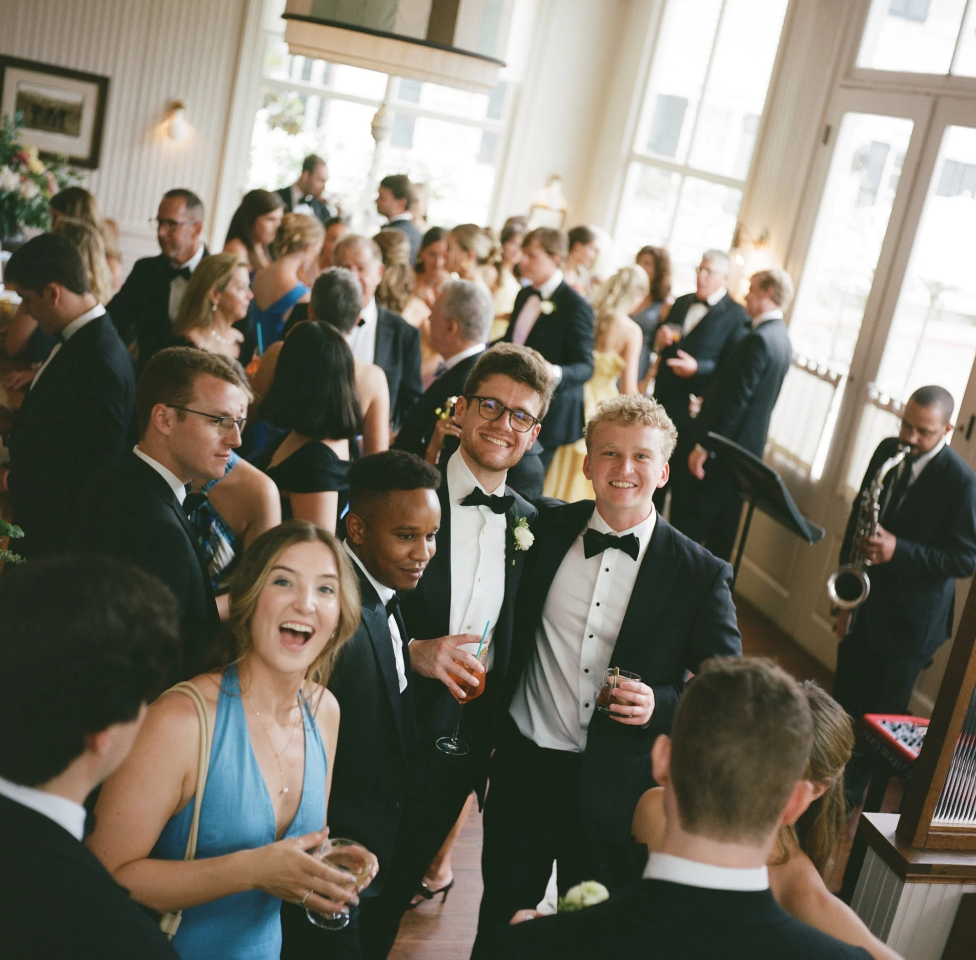 JillianAdamsPhotography_PostHouseInnWedding_Alongside_ArielCameron (29).jpg